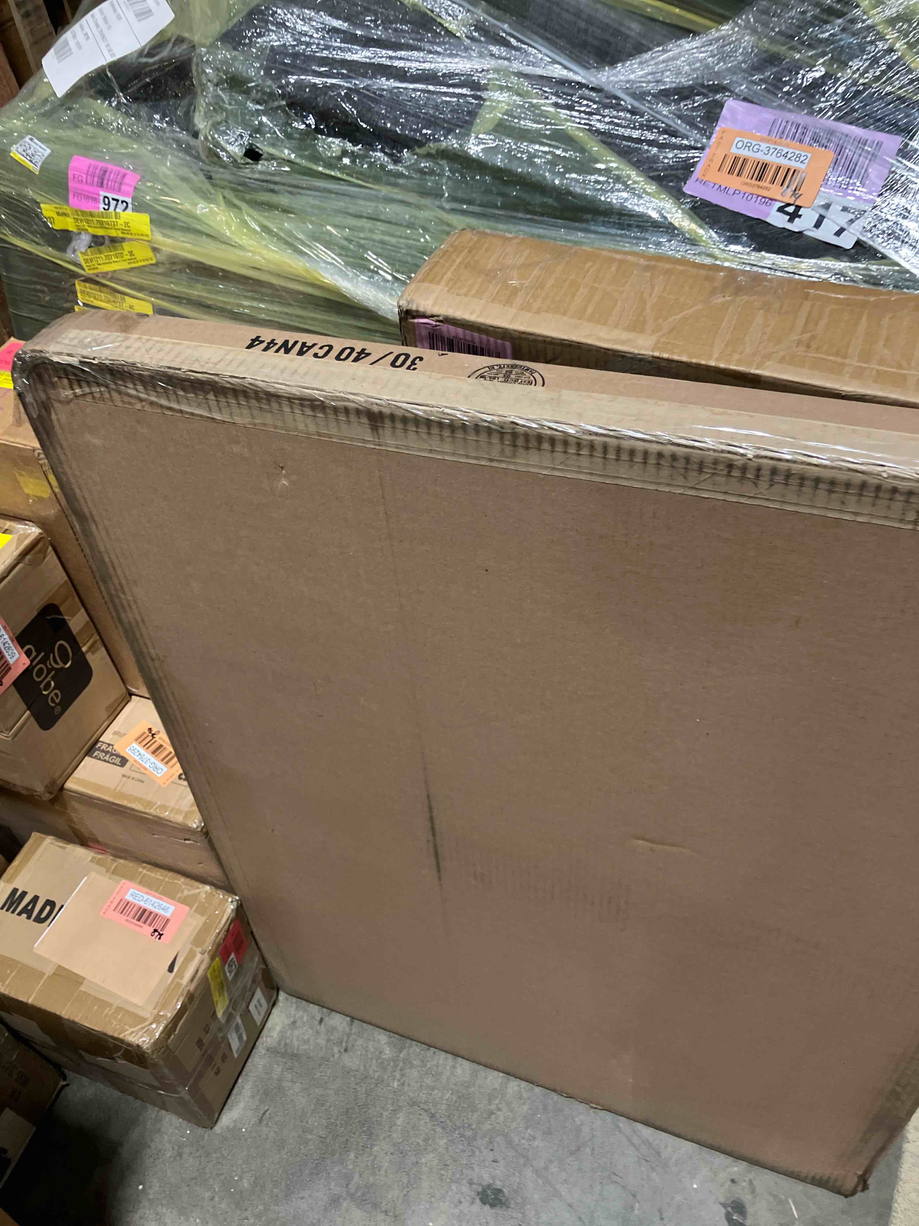 https://s3.amazonaws.com/lotting-images-prod/phillipi/RED6142654_1734393135184.jpeg