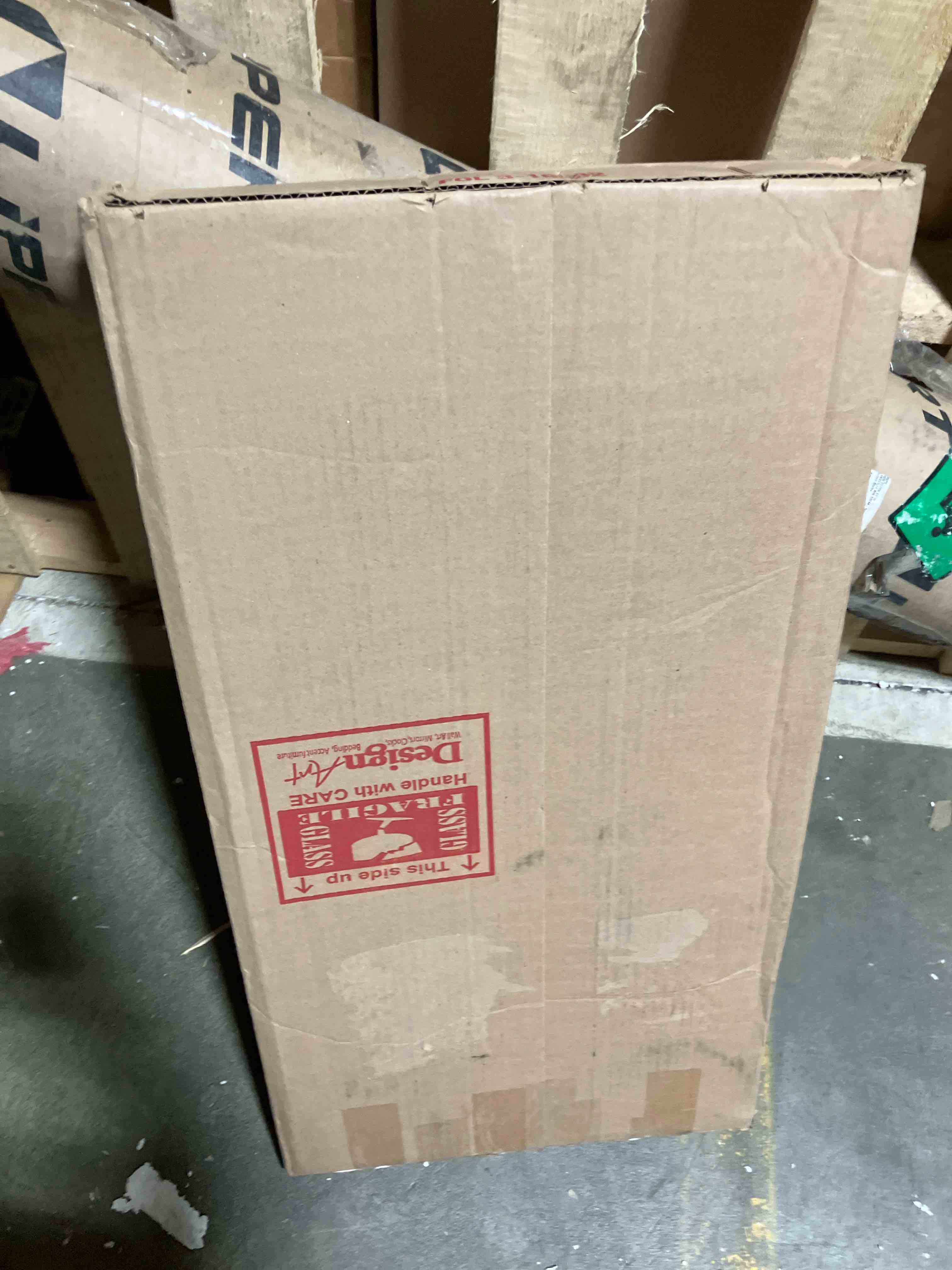 https://s3.amazonaws.com/lotting-images-prod/phillipi/RED6142656_1734393367873.jpeg