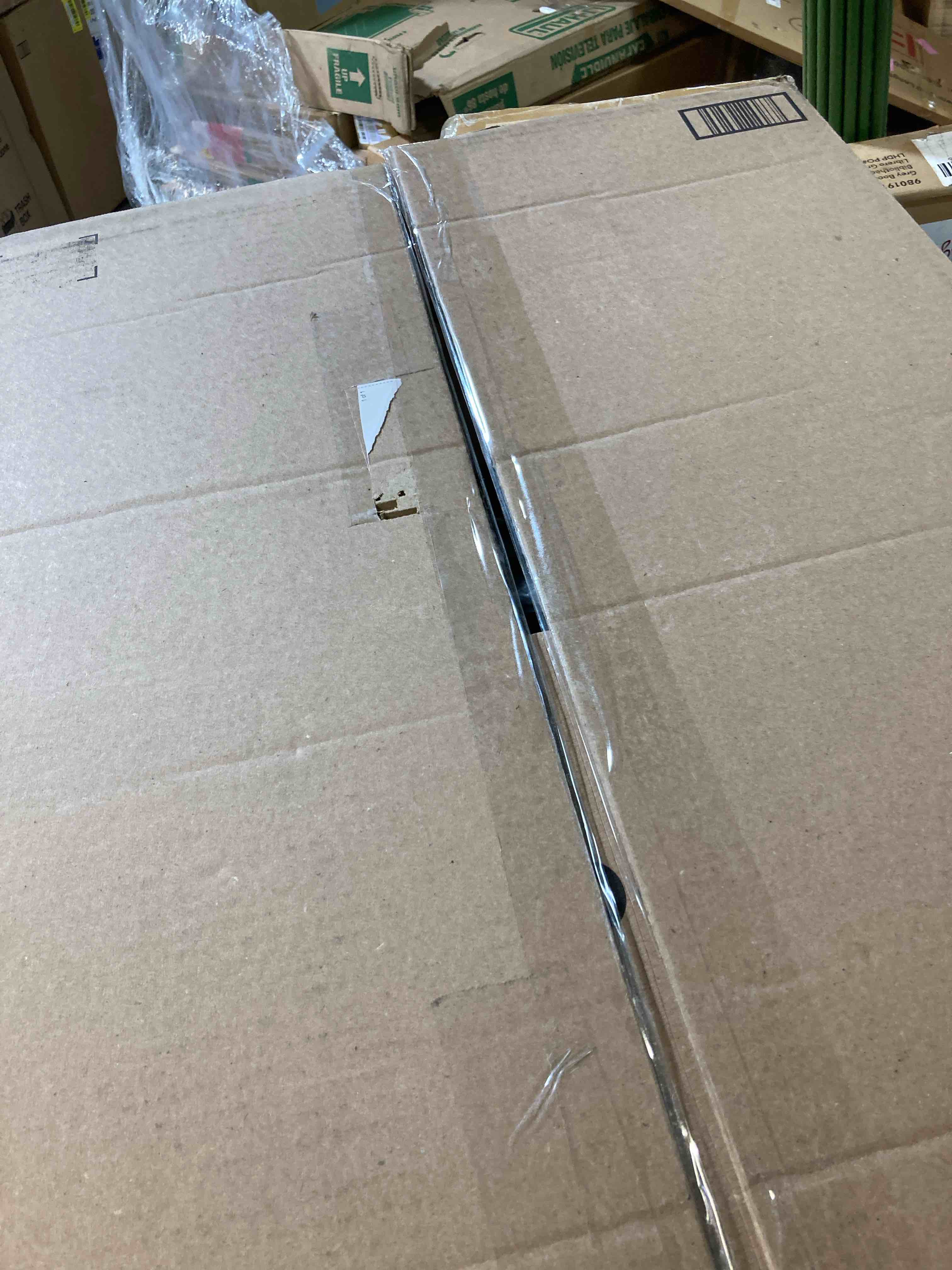 https://s3.amazonaws.com/lotting-images-prod/phillipi/RED6143028_1719947050535.jpeg