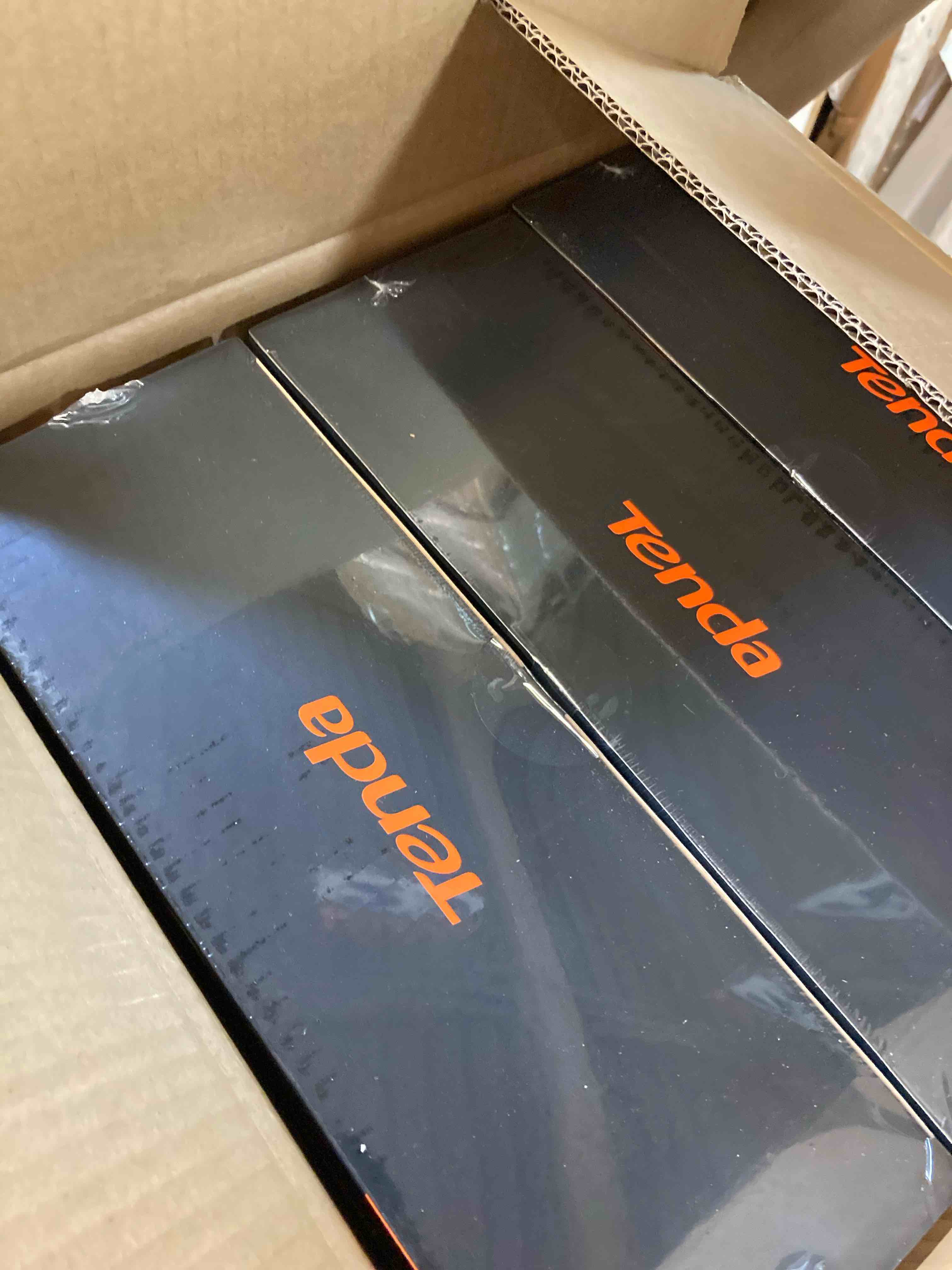 https://s3.amazonaws.com/lotting-images-prod/phillipi/RED6143038_1719947911996.jpeg
