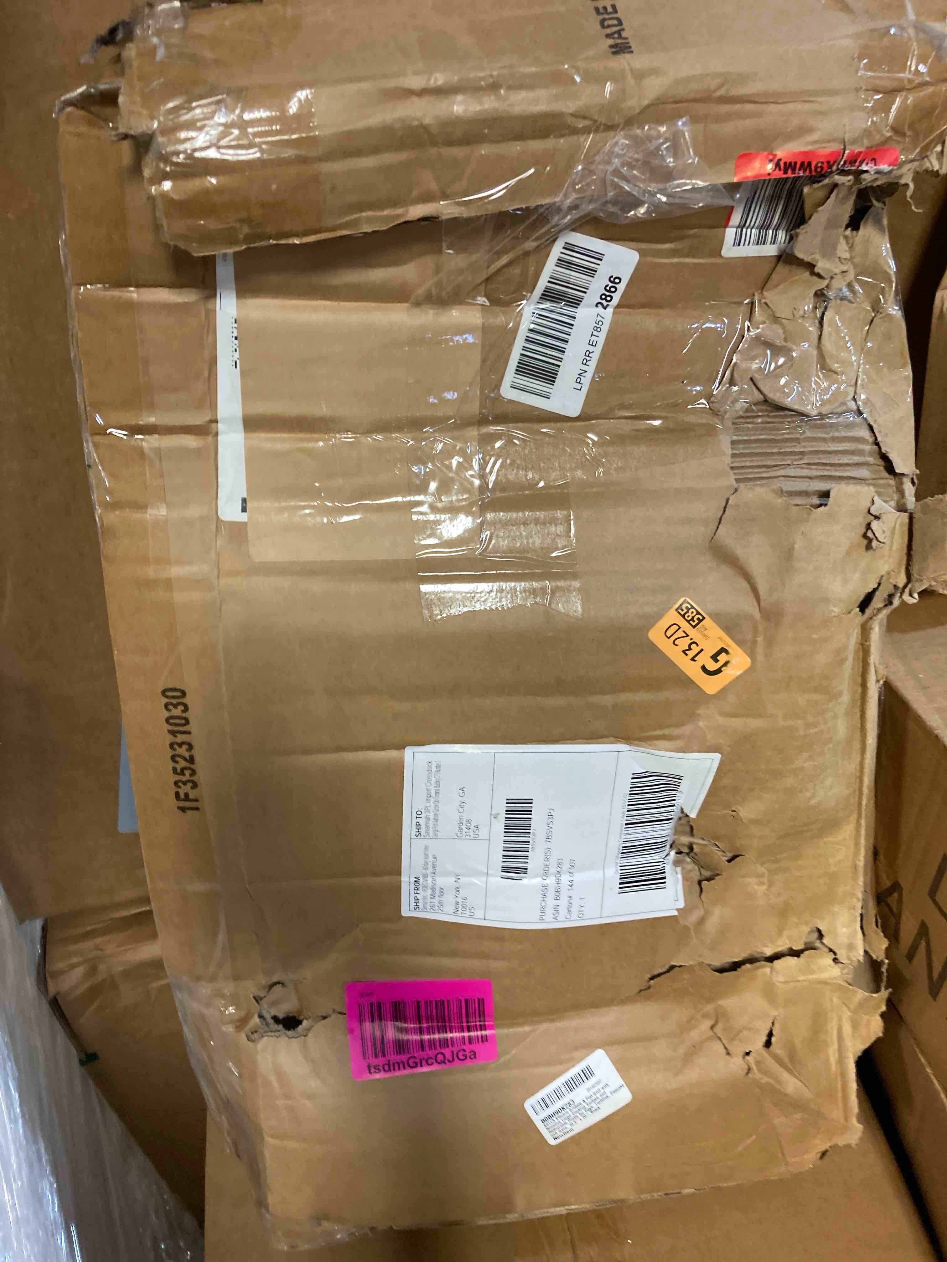 https://s3.amazonaws.com/lotting-images-prod/phillipi/RED6143217_1720631013879.jpeg