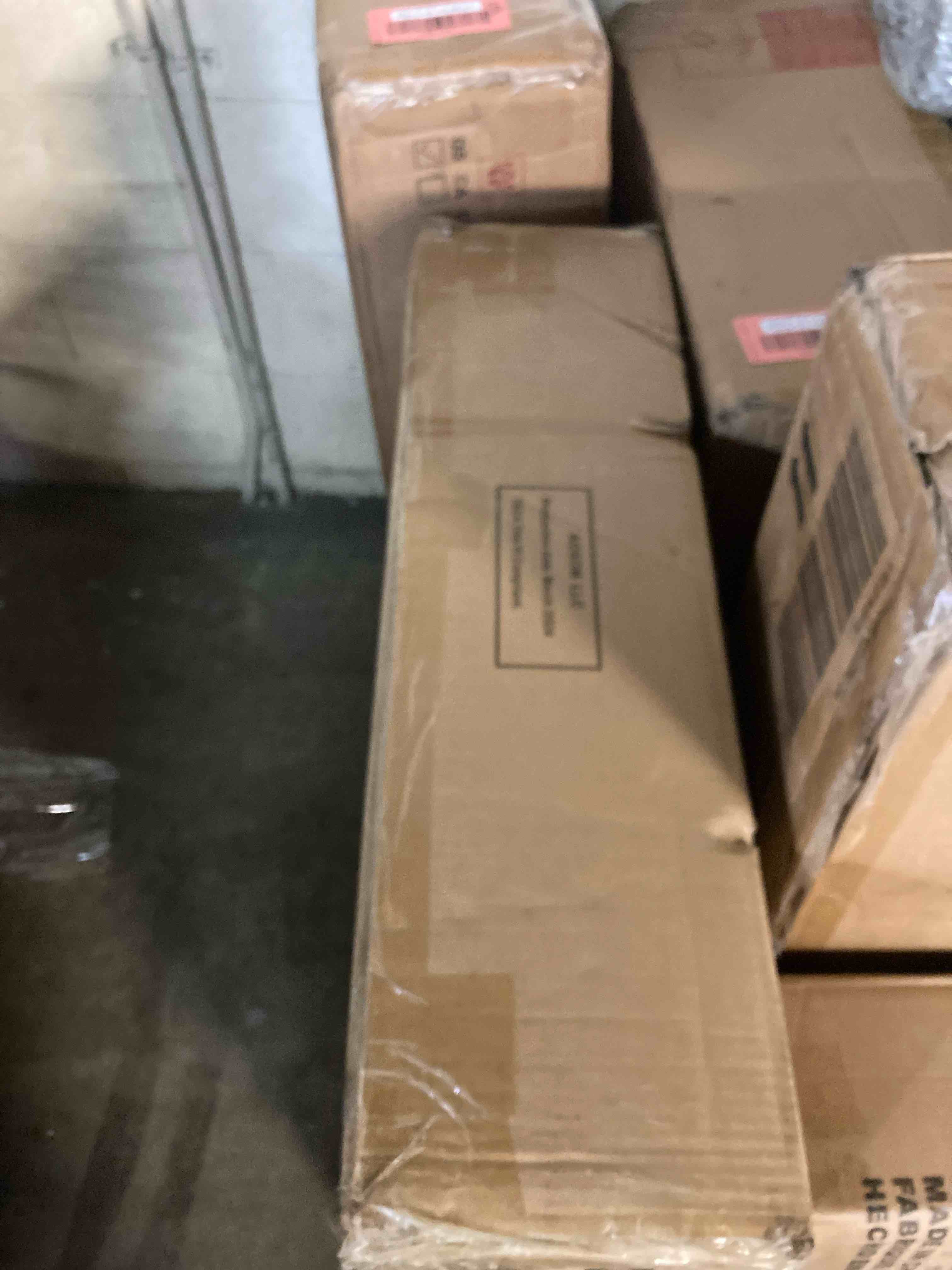 https://s3.amazonaws.com/lotting-images-prod/phillipi/RED6143632_1721155317622.jpeg