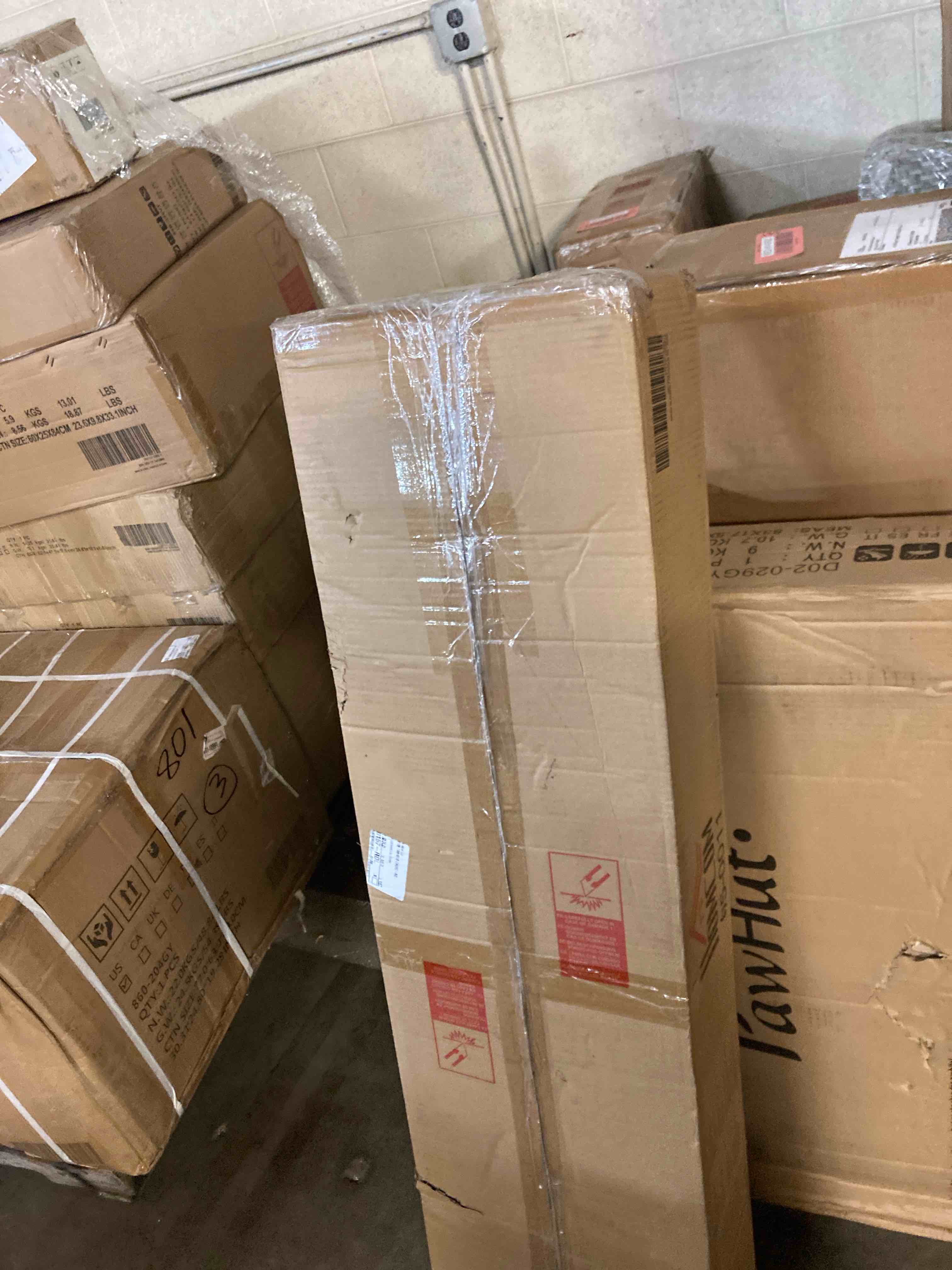 https://s3.amazonaws.com/lotting-images-prod/phillipi/RED6143634_1721155494097.jpeg