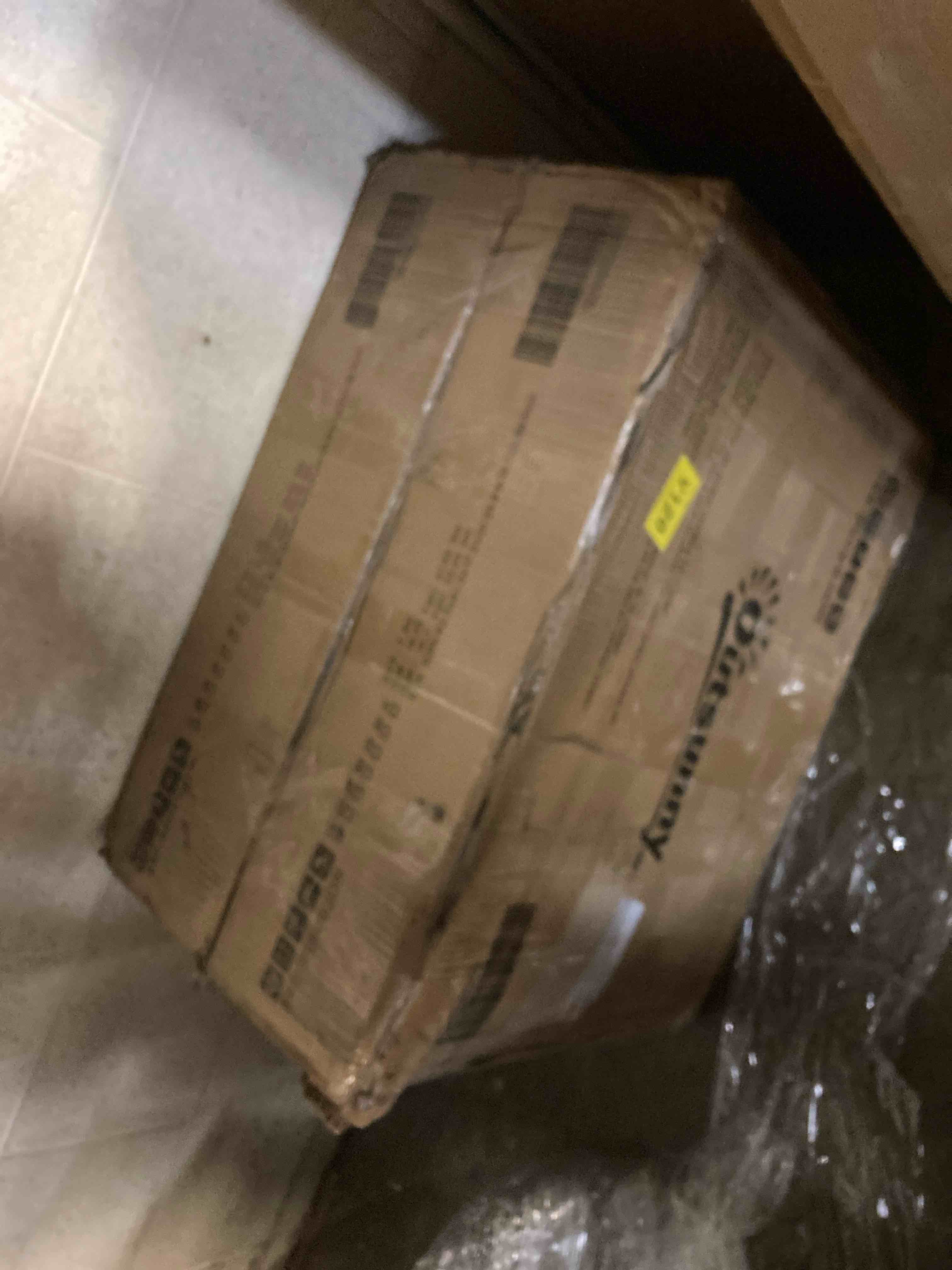 https://s3.amazonaws.com/lotting-images-prod/phillipi/RED6143641_1721156174053.jpeg