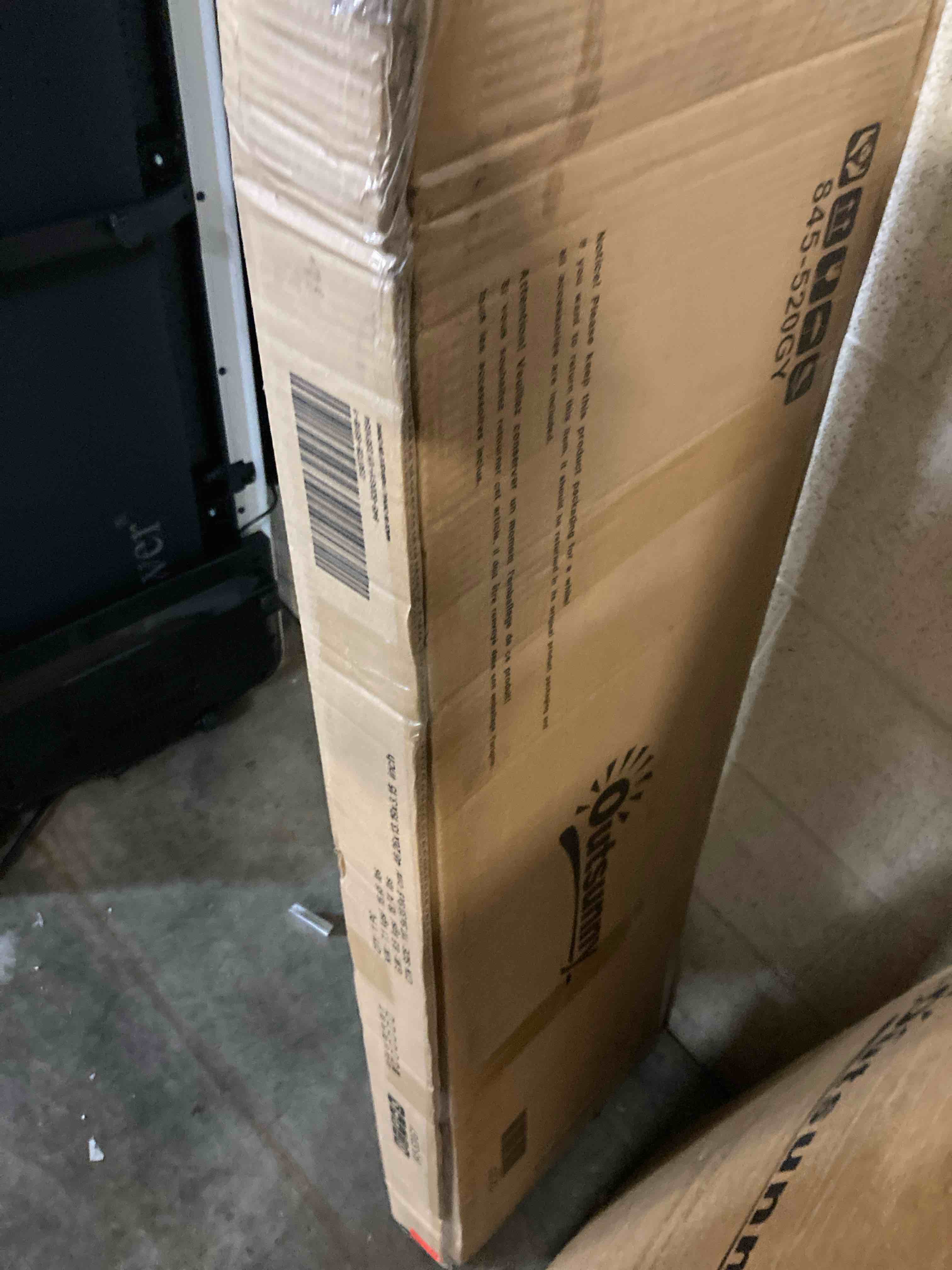 https://s3.amazonaws.com/lotting-images-prod/phillipi/RED6143643_1721156404332.jpeg