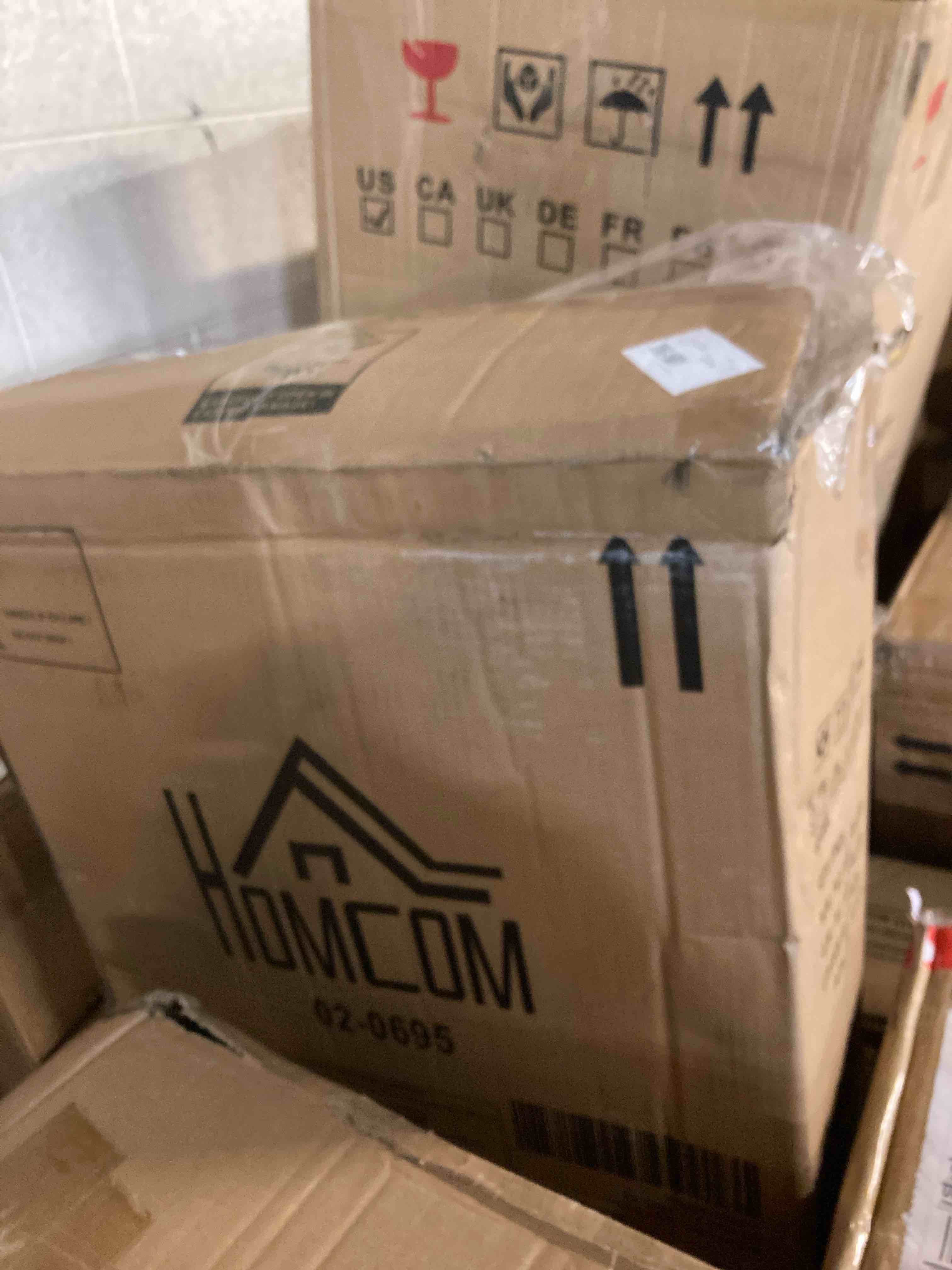 https://s3.amazonaws.com/lotting-images-prod/phillipi/RED6143645_1721156588447.jpeg