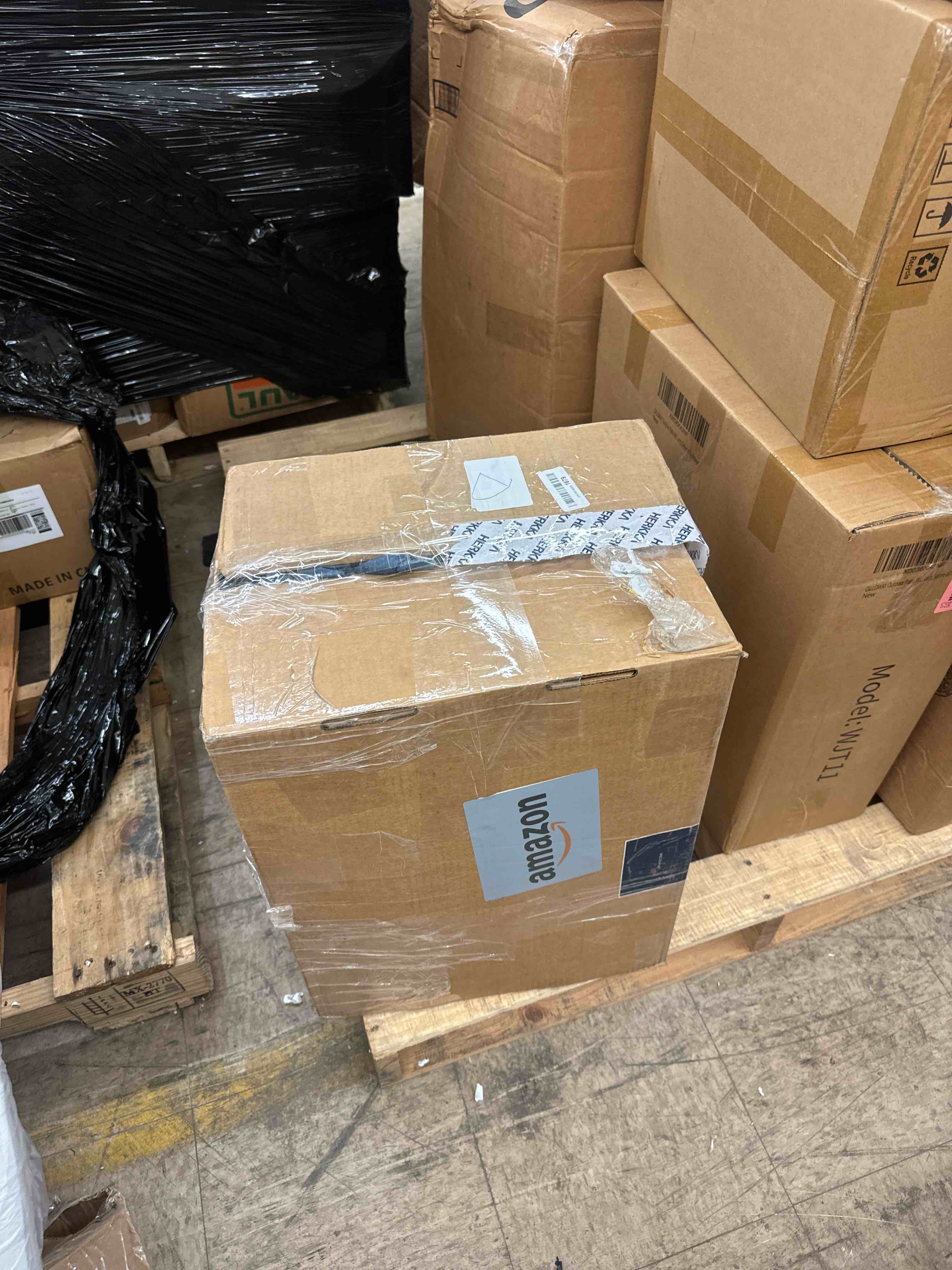 Bedsure Queen Comforter Duvet Insert Quilted Royal Blue, All Season