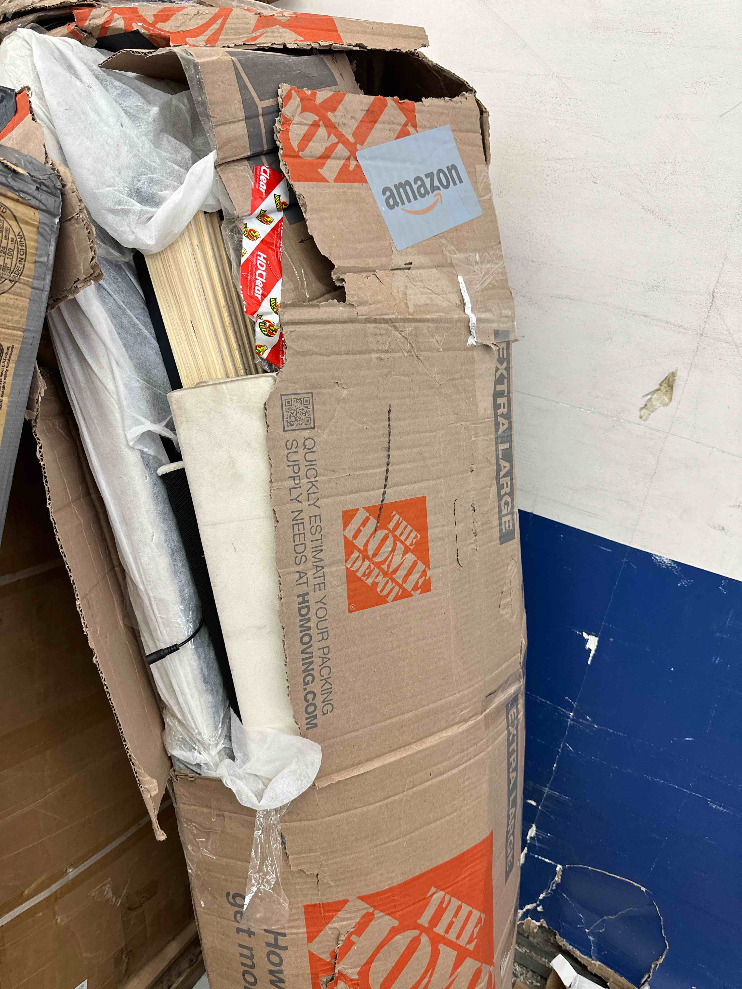 https://s3.amazonaws.com/lotting-images-prod/phillipi/RED6145489_1726164549411.jpeg