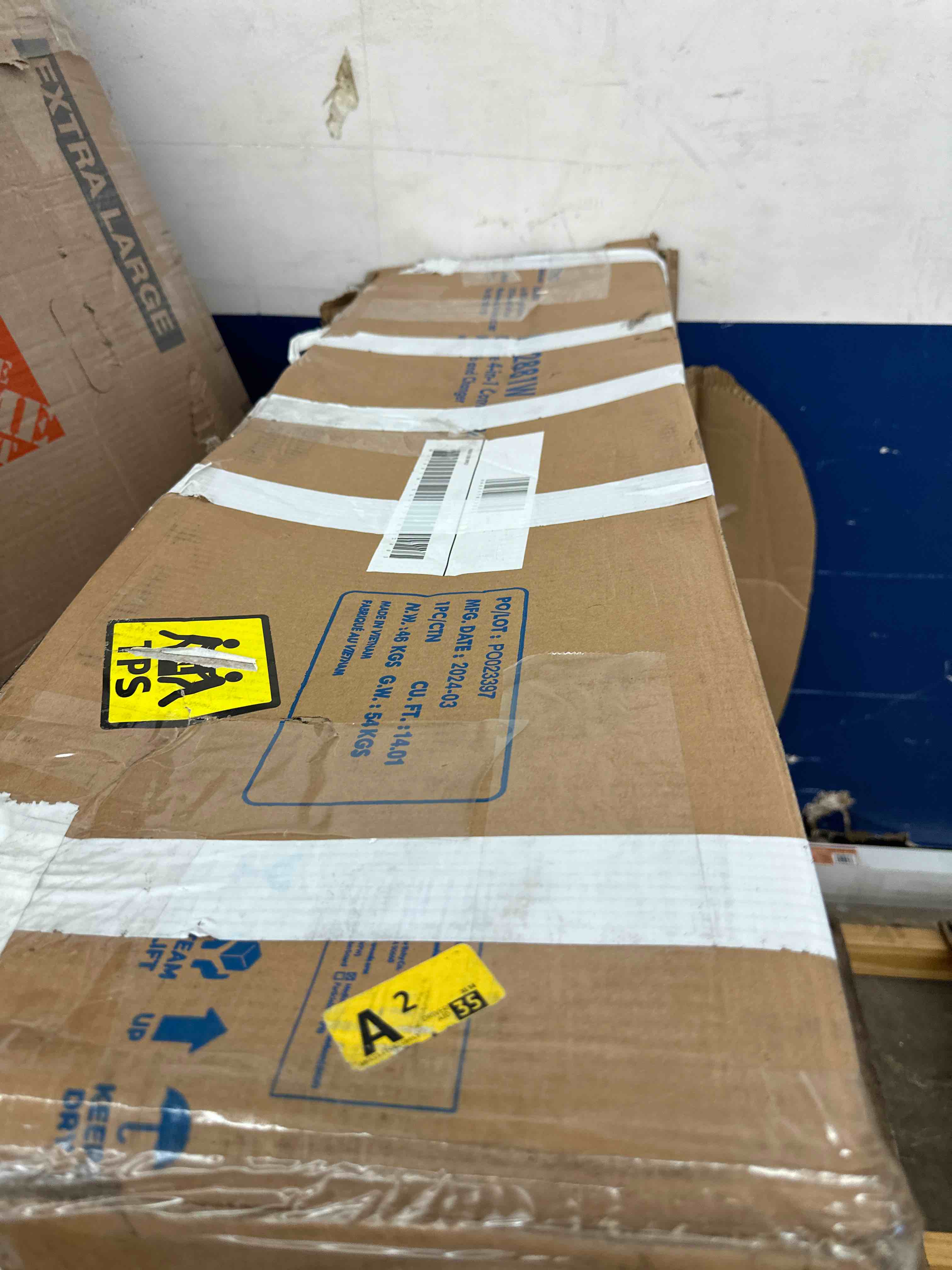 https://s3.amazonaws.com/lotting-images-prod/phillipi/RED6145490_1726164637847.jpeg