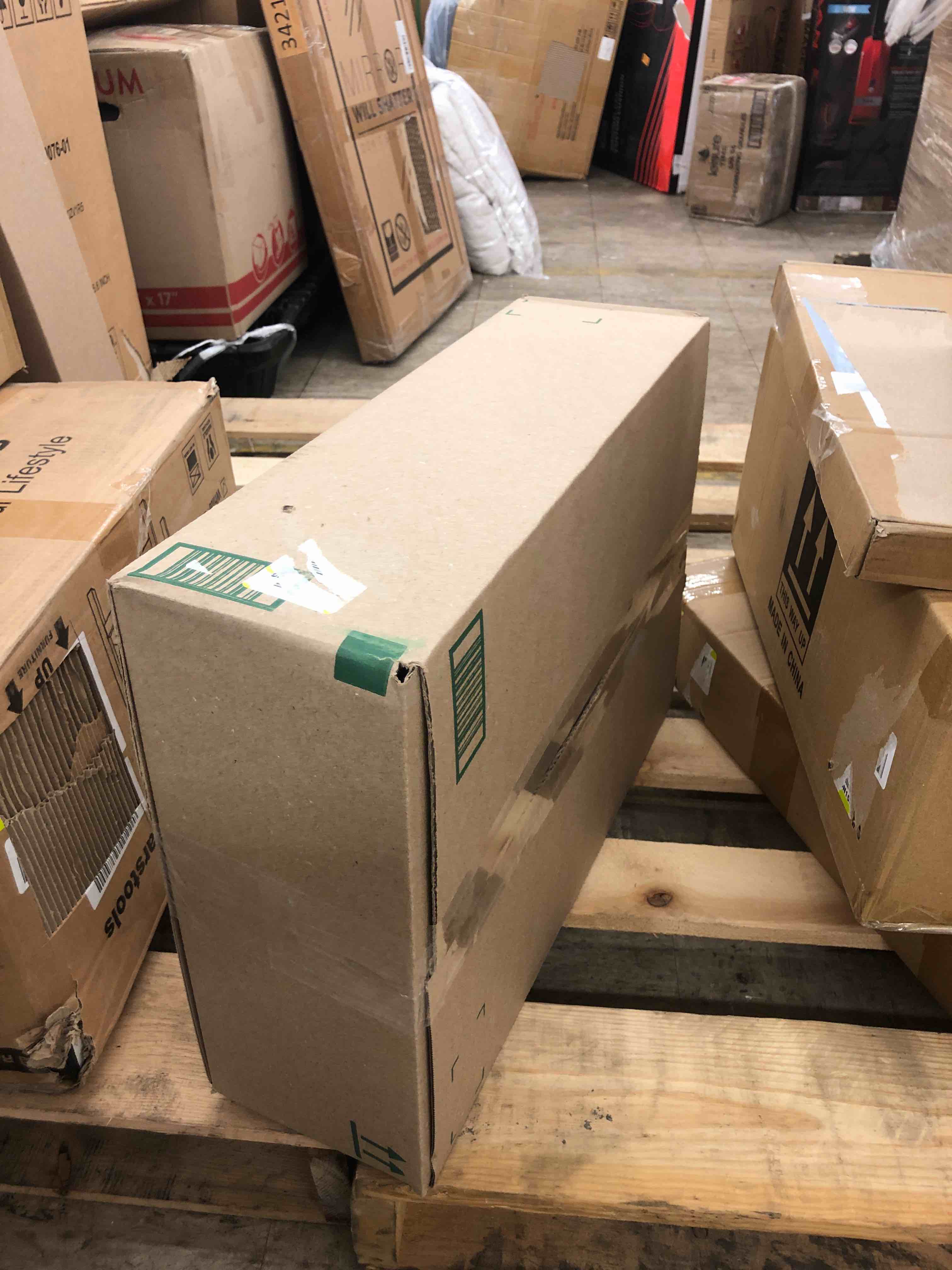 https://s3.amazonaws.com/lotting-images-prod/phillipi/RED6145897_1727803579317.jpeg