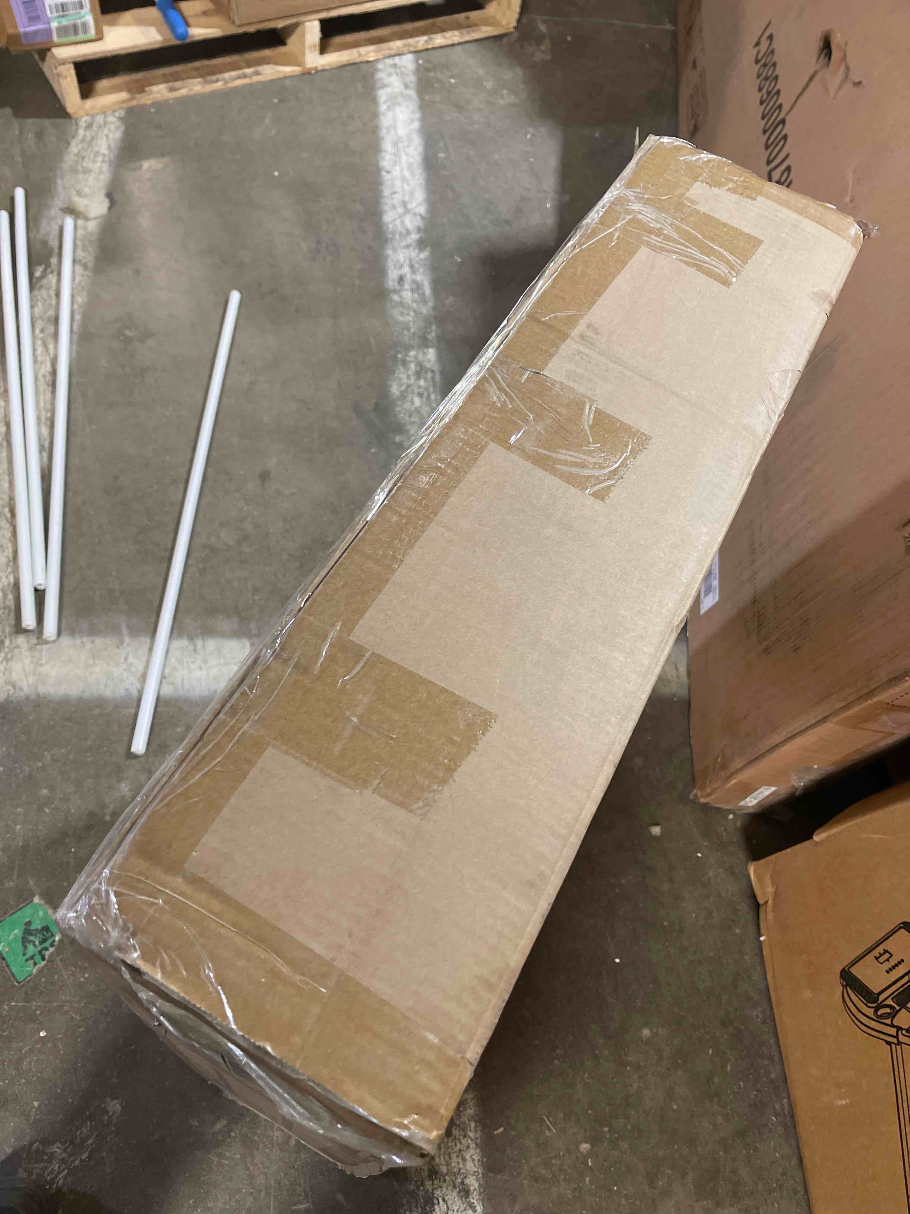 https://s3.amazonaws.com/lotting-images-prod/phillipi/RED6146765_1713452409899.jpeg