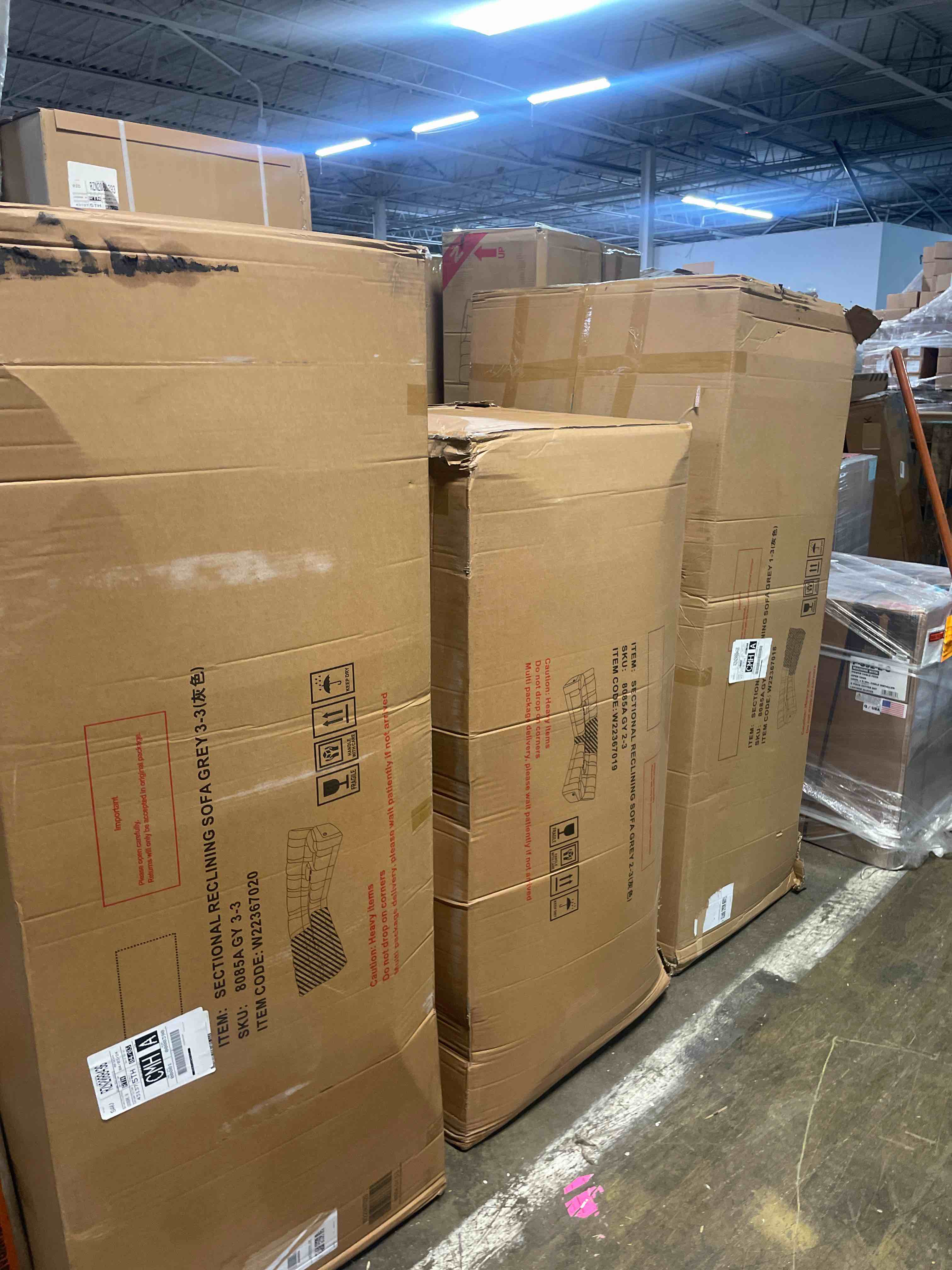 https://s3.amazonaws.com/lotting-images-prod/phillipi/RED6146957_1713541019213.jpeg