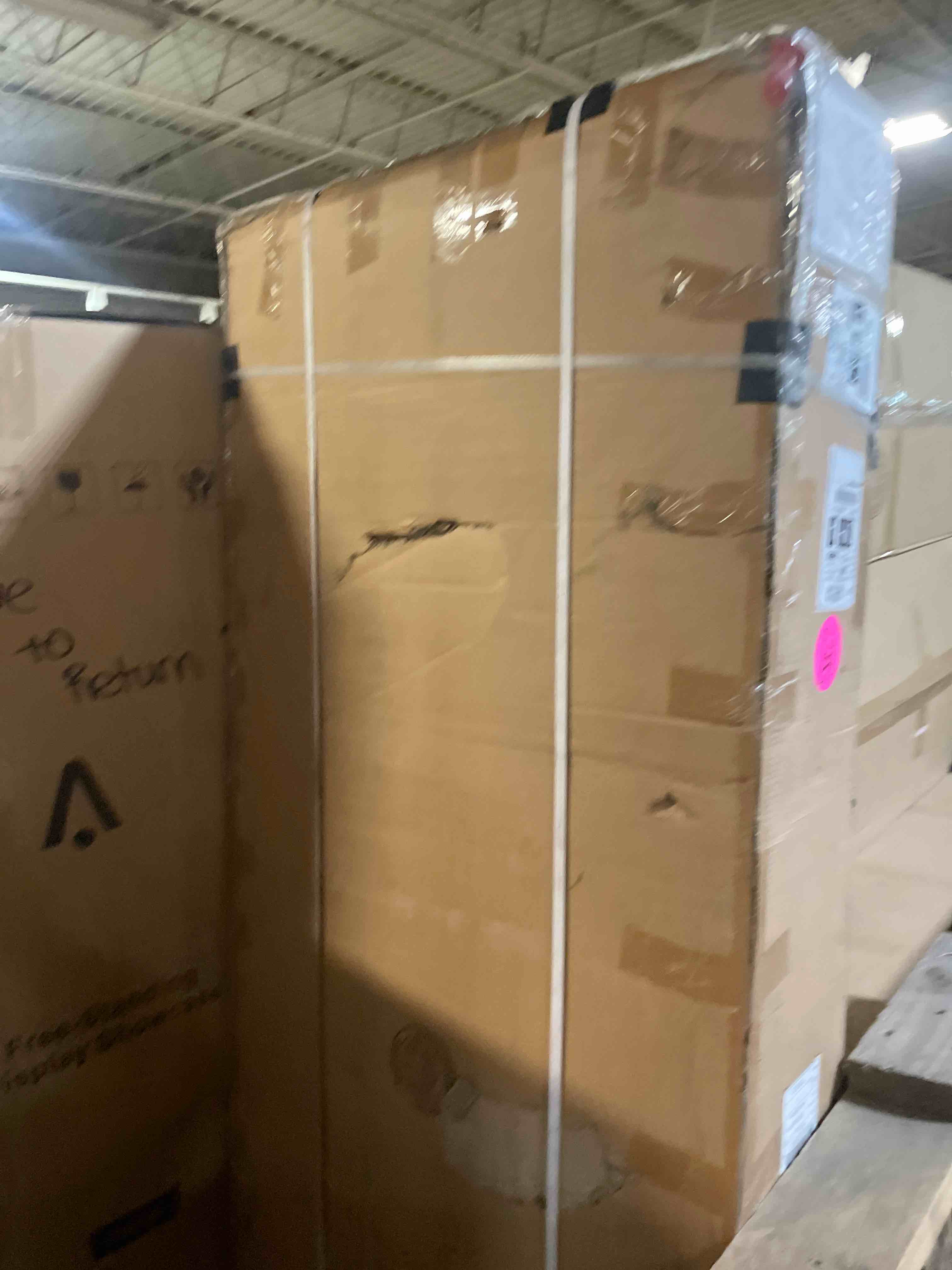 https://s3.amazonaws.com/lotting-images-prod/phillipi/RED6146972_1713545938963.jpeg