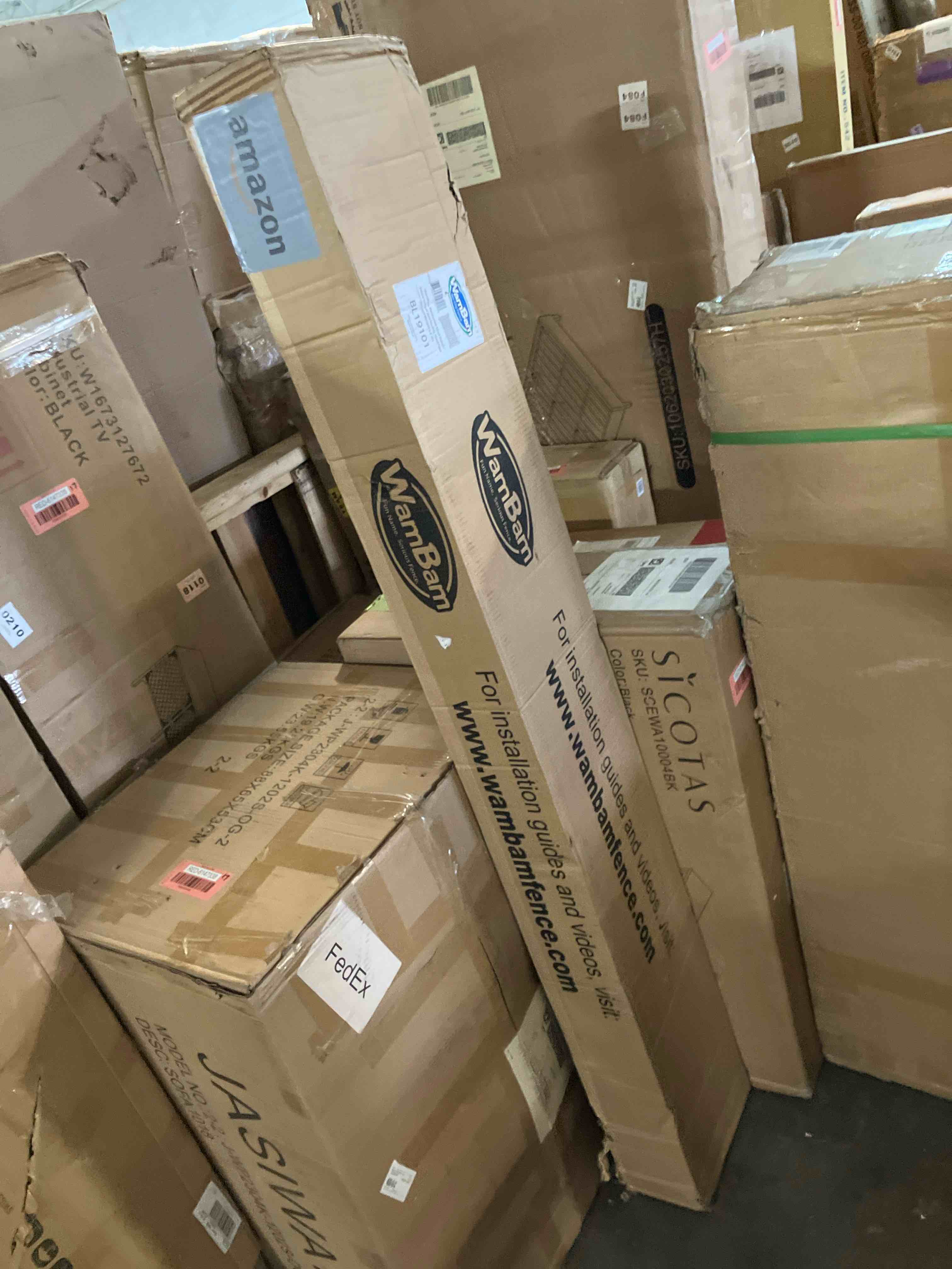 https://s3.amazonaws.com/lotting-images-prod/phillipi/RED6147342_1713905227856.jpeg