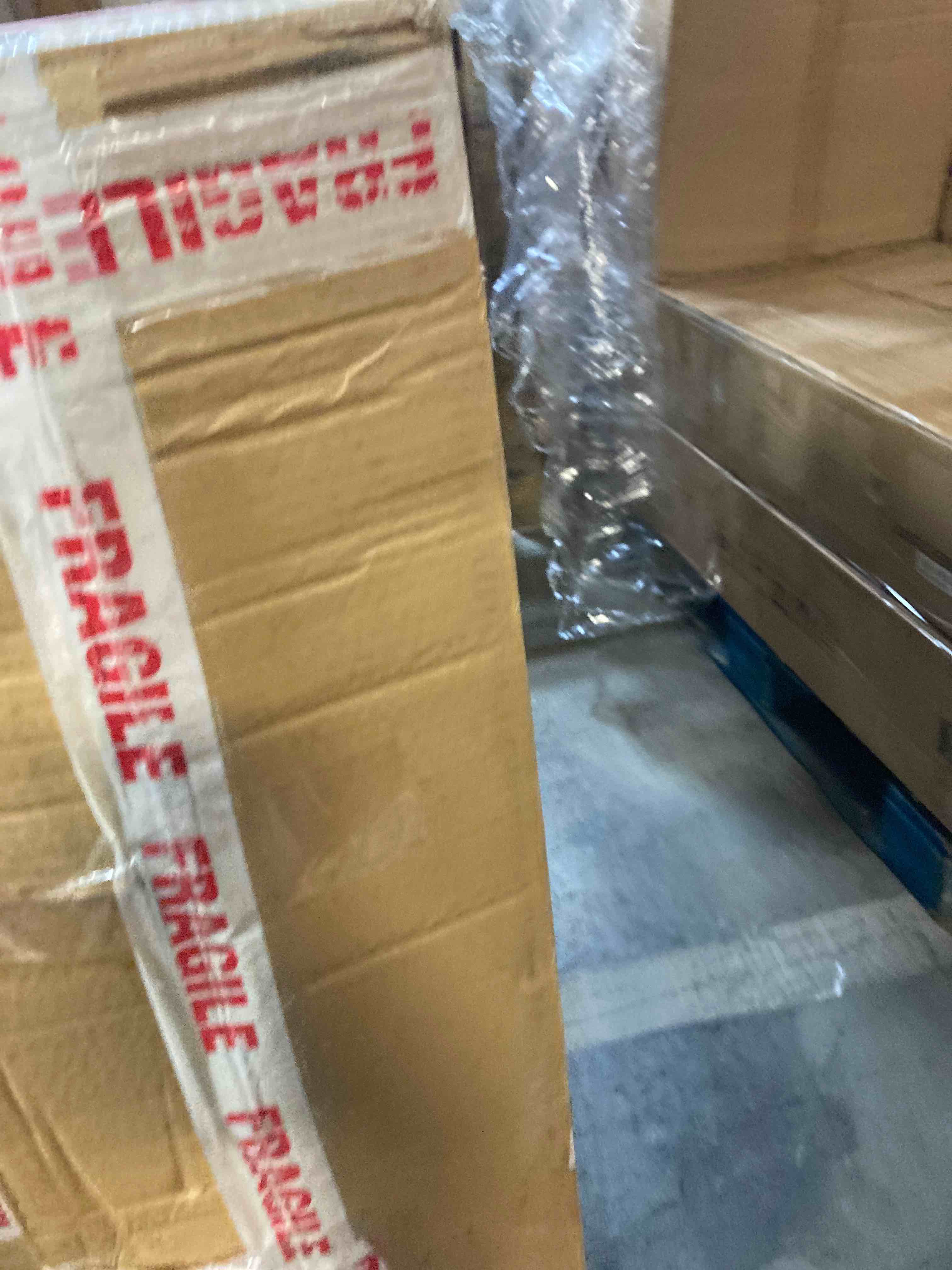 https://s3.amazonaws.com/lotting-images-prod/phillipi/RED6147890_1729709197431.jpeg