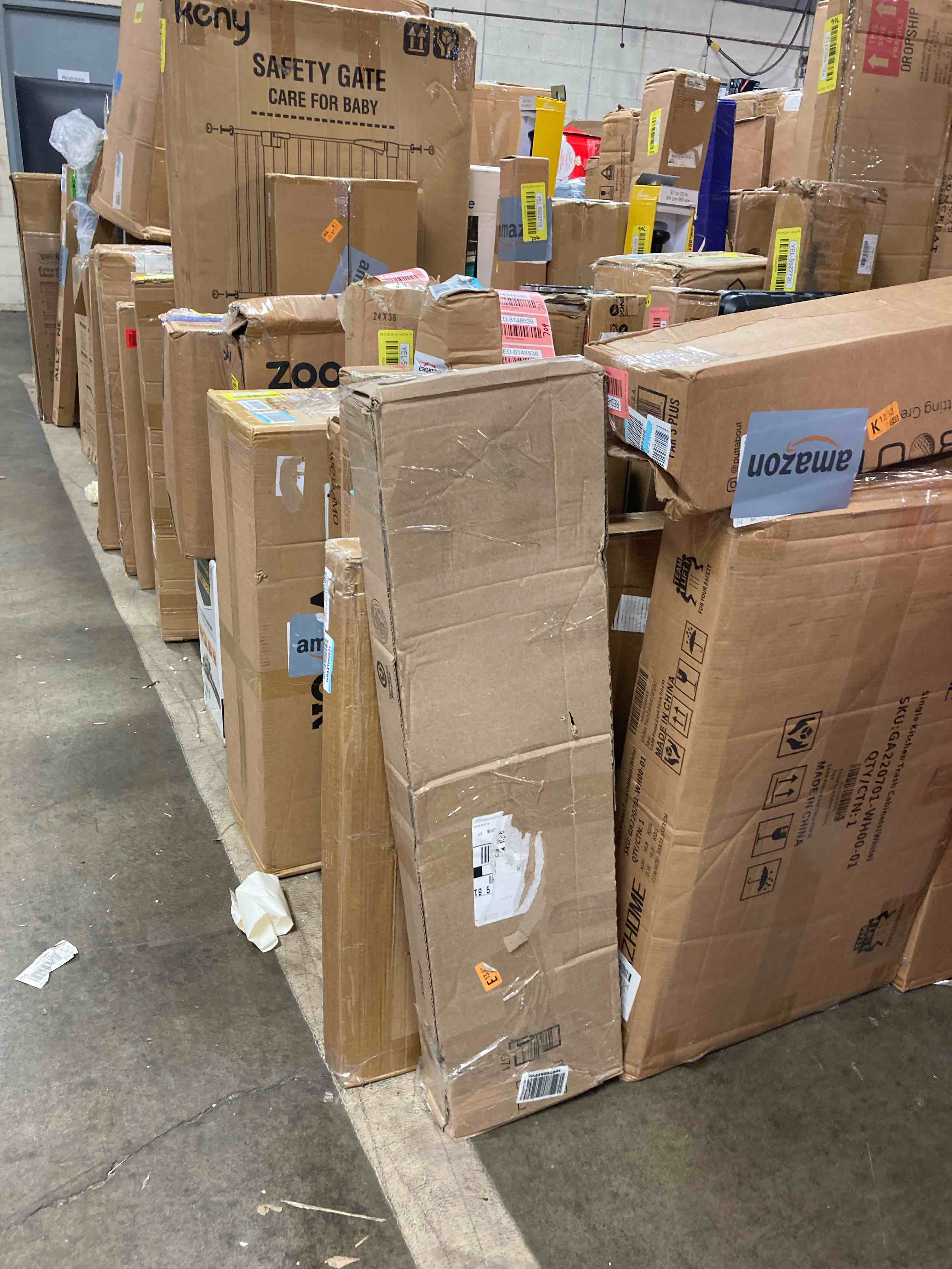 https://s3.amazonaws.com/lotting-images-prod/phillipi/RED6148531_1731356142932.jpeg