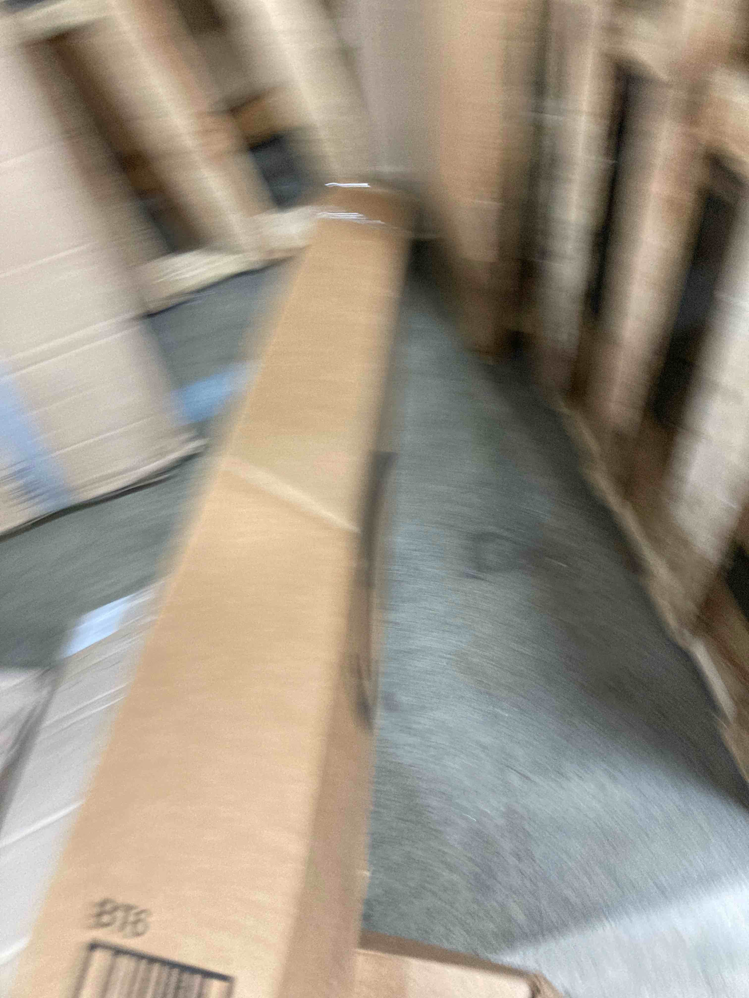https://s3.amazonaws.com/lotting-images-prod/phillipi/RED6148640_1731429150598.jpeg