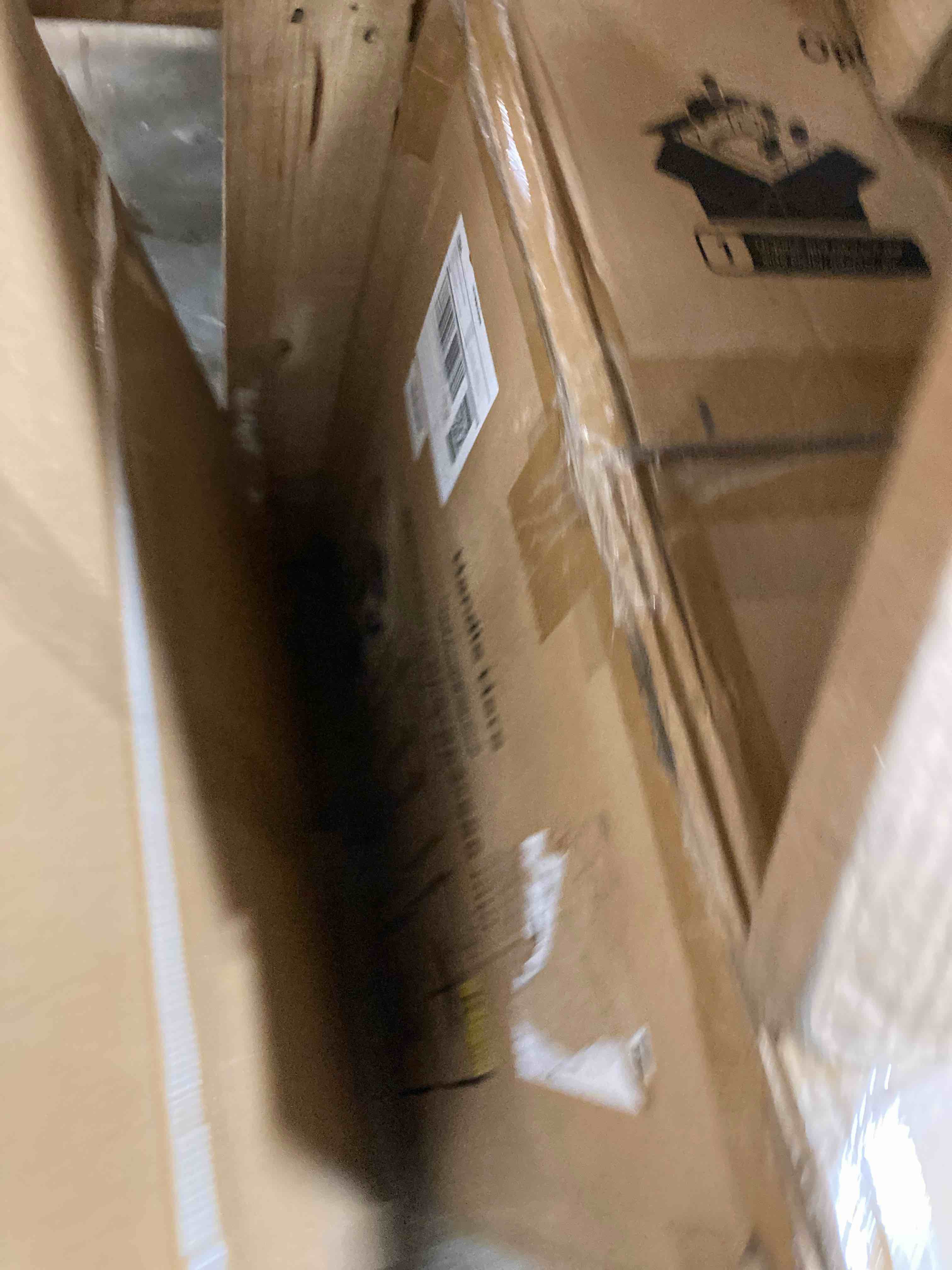 https://s3.amazonaws.com/lotting-images-prod/phillipi/RED6148652_1731435026216.jpeg
