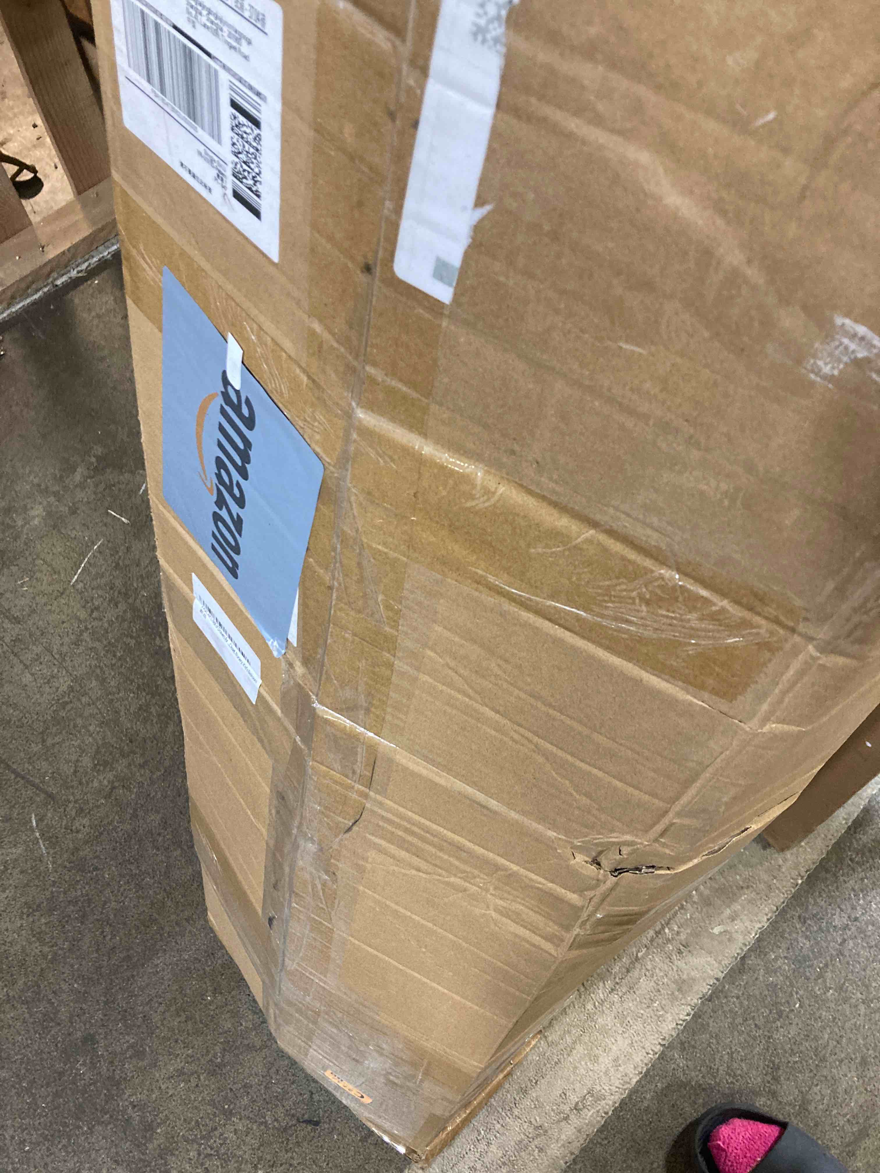 https://s3.amazonaws.com/lotting-images-prod/phillipi/RED6148670_1731436461108.jpeg