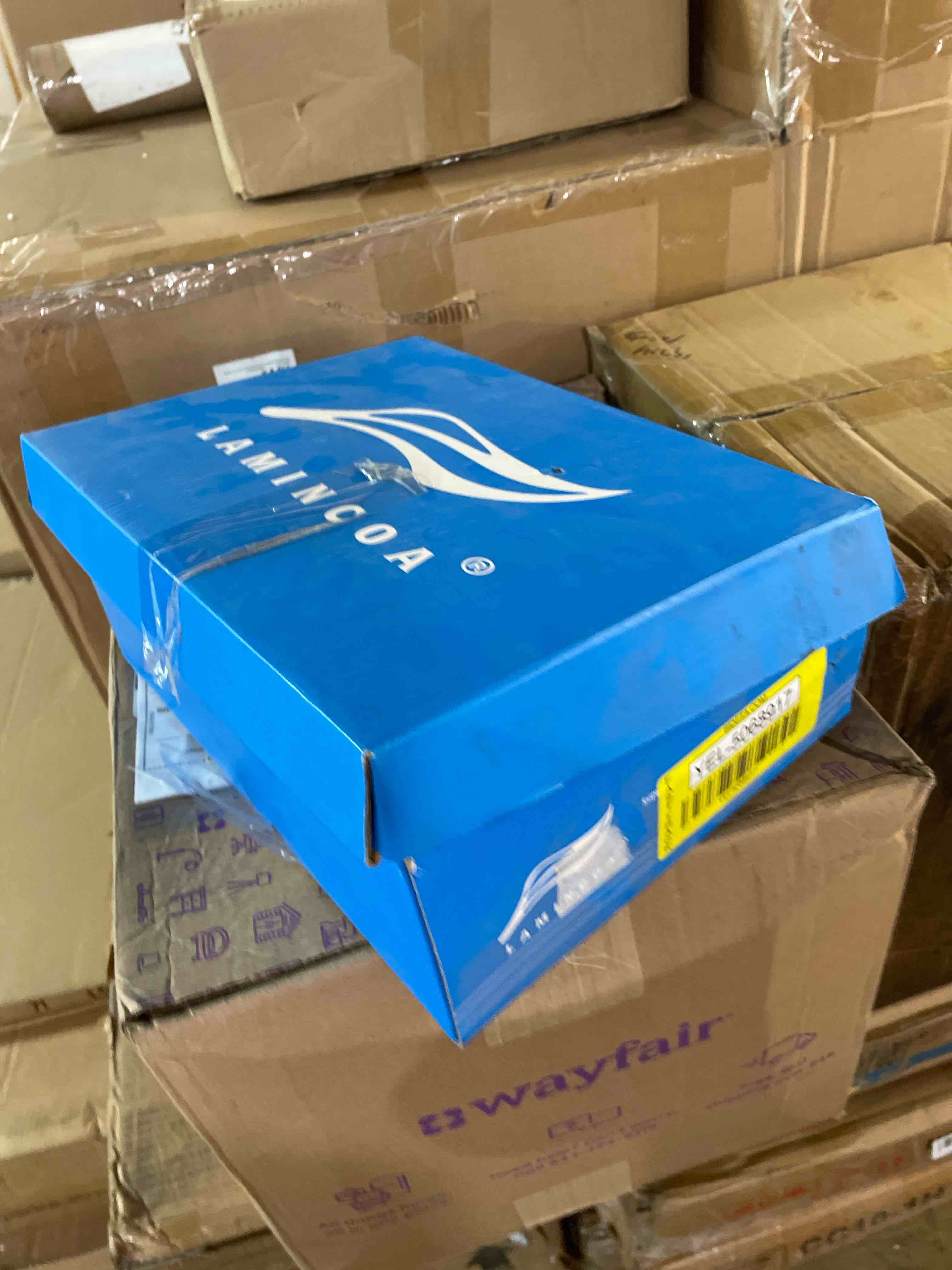 https://s3.amazonaws.com/lotting-images-prod/phillipi/RED6149395_1716233934087.jpeg