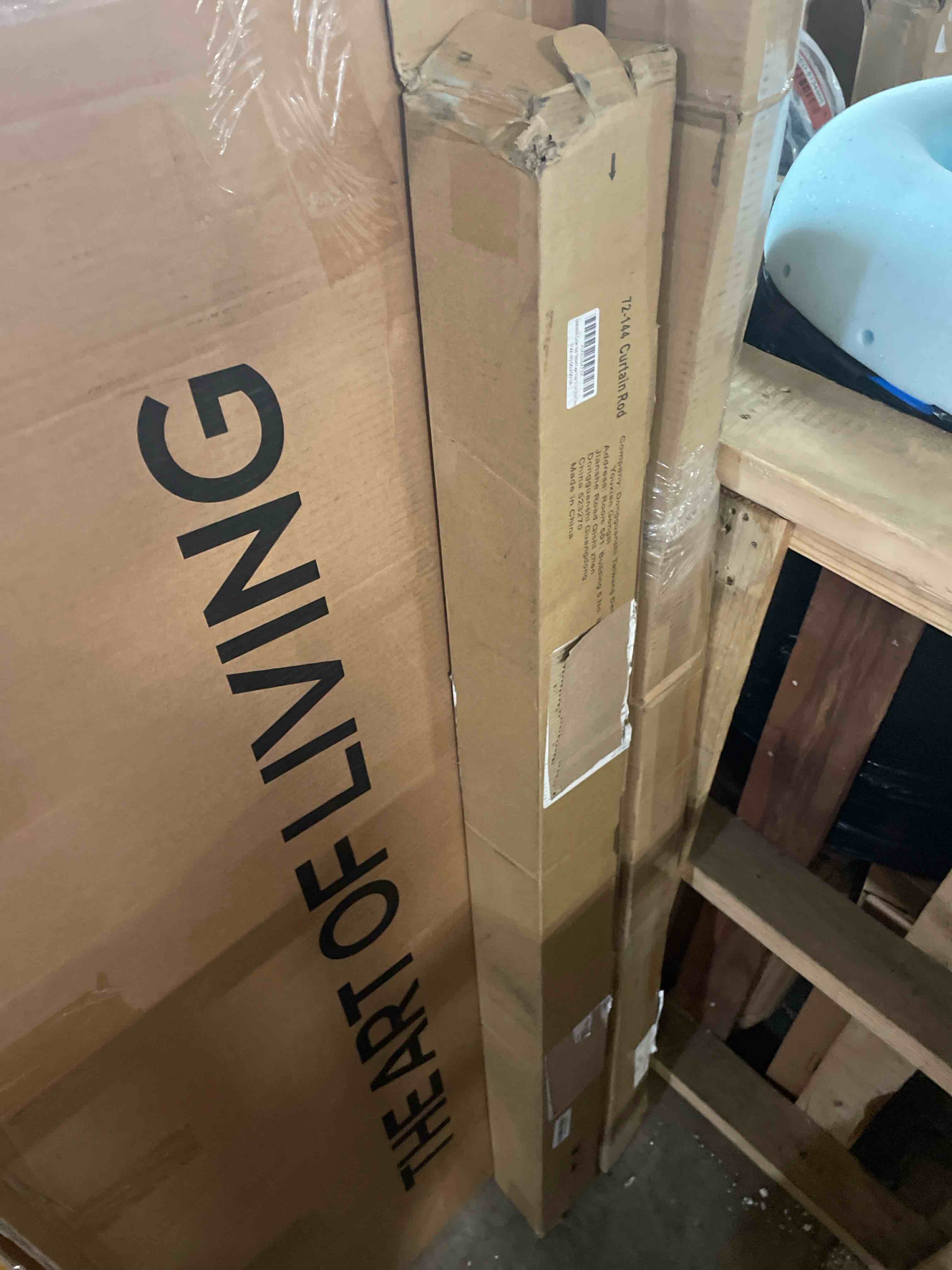 https://s3.amazonaws.com/lotting-images-prod/phillipi/RED6149414_1716305185443.jpeg