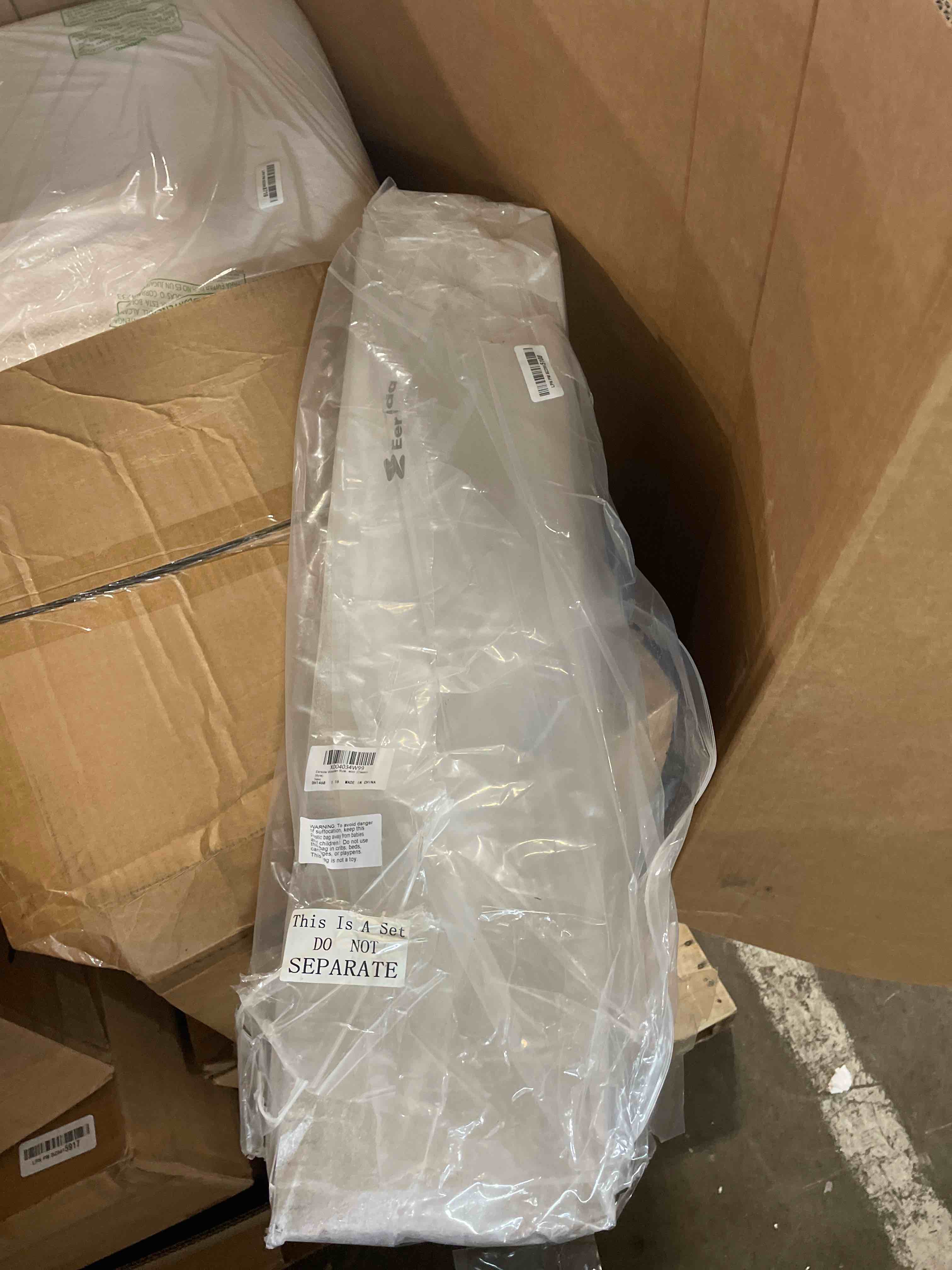 https://s3.amazonaws.com/lotting-images-prod/phillipi/RED6149420_1716306780488.jpeg