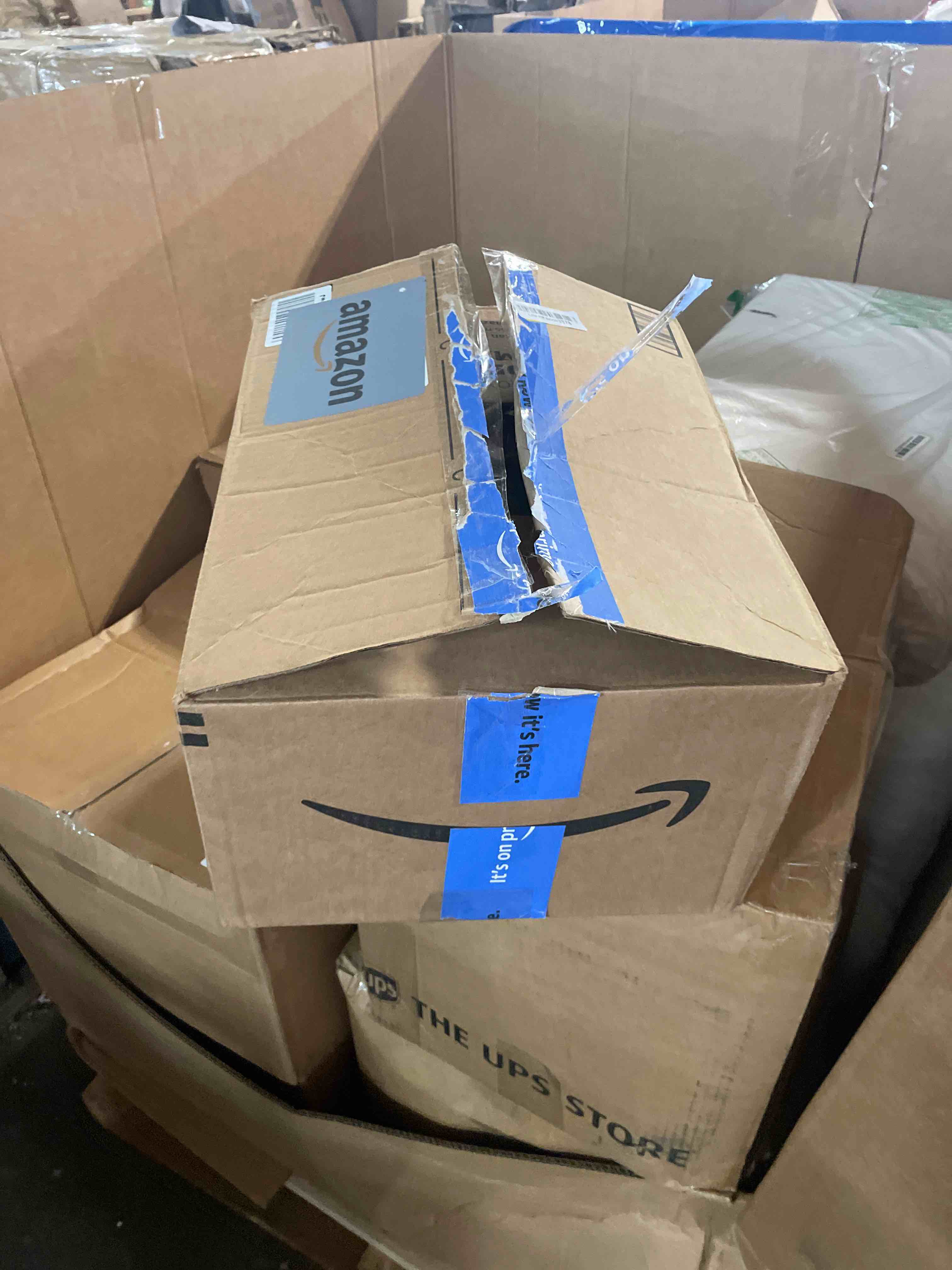 https://s3.amazonaws.com/lotting-images-prod/phillipi/RED6149422_1716307231097.jpeg