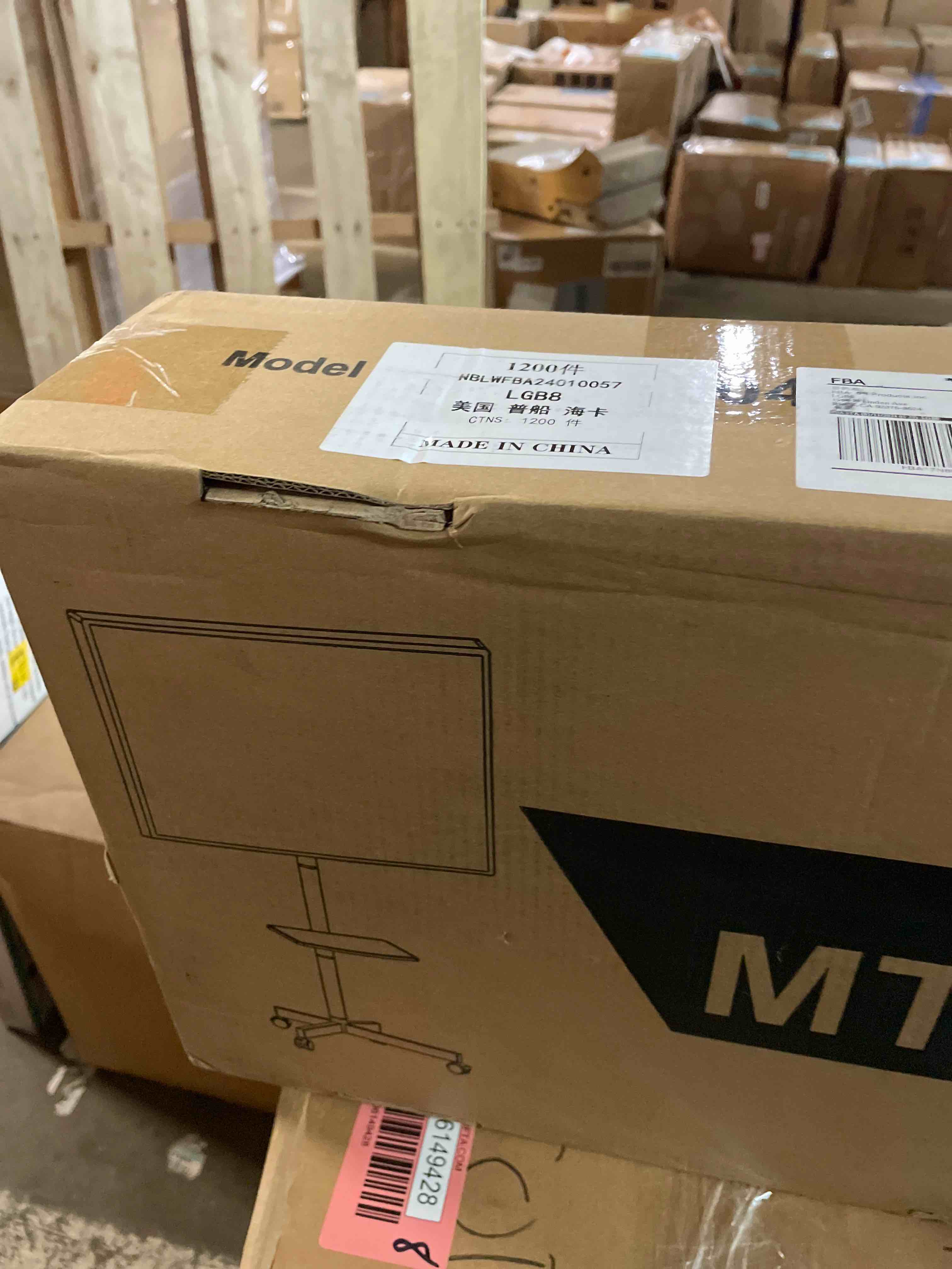https://s3.amazonaws.com/lotting-images-prod/phillipi/RED6149436_1716314852268.jpeg