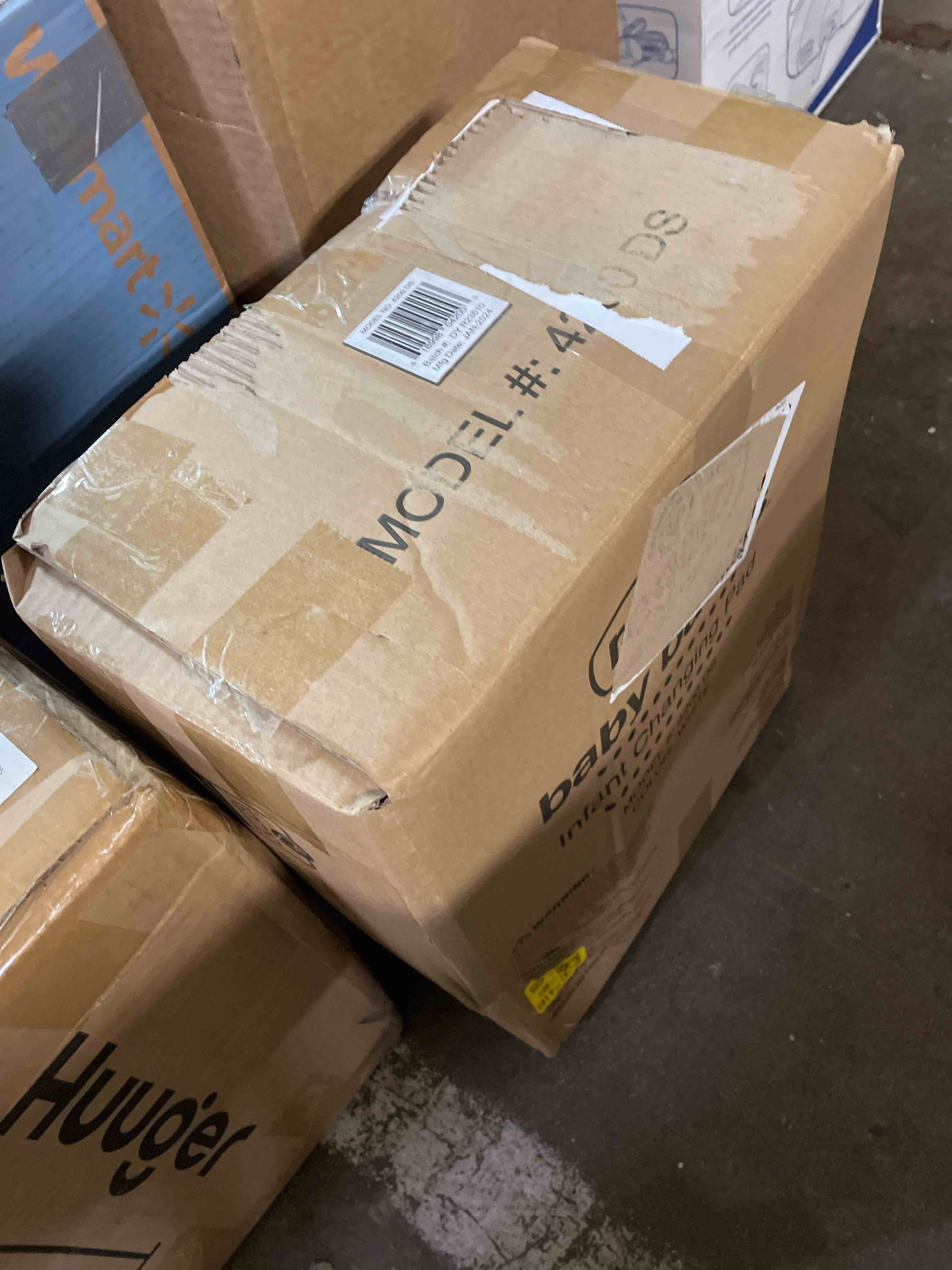 https://s3.amazonaws.com/lotting-images-prod/phillipi/RED6149457_1716319109323.jpeg