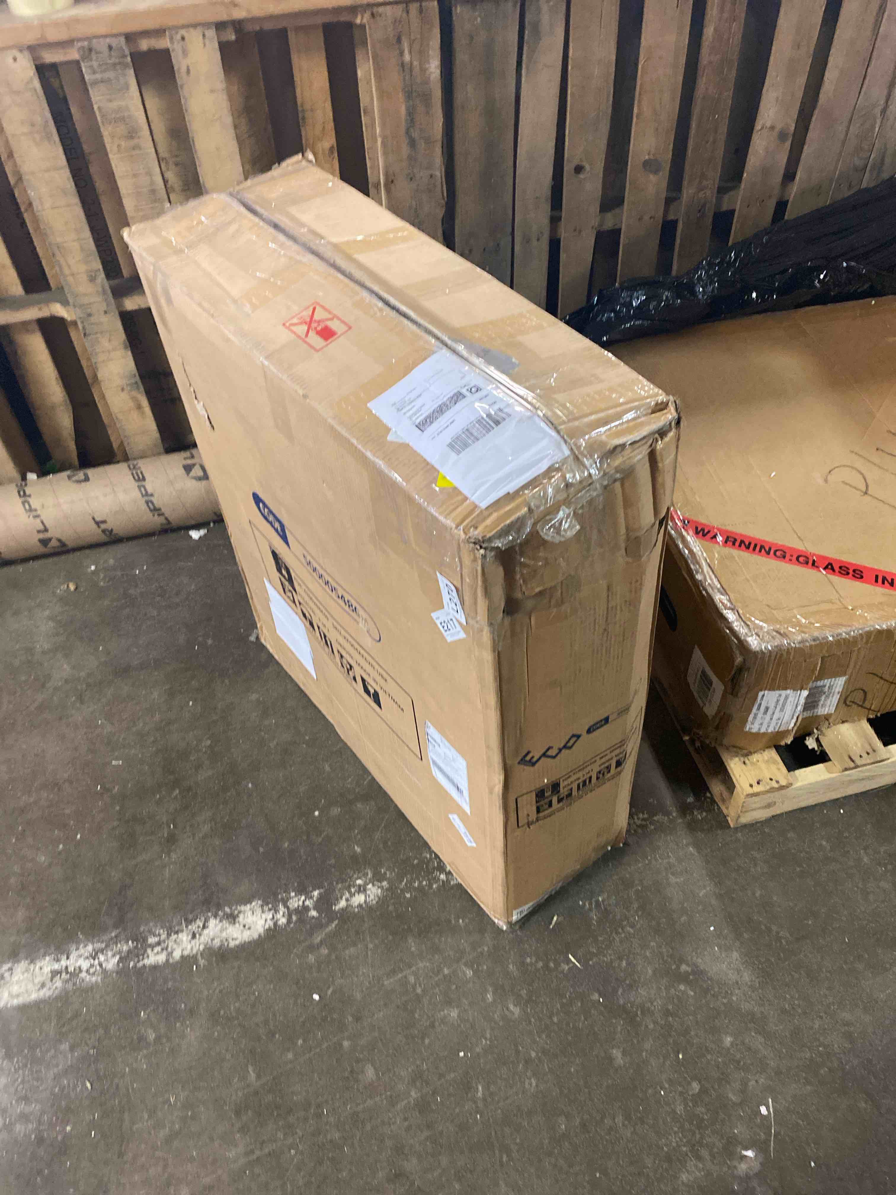 https://s3.amazonaws.com/lotting-images-prod/phillipi/RED6149707_1716306521693.jpeg