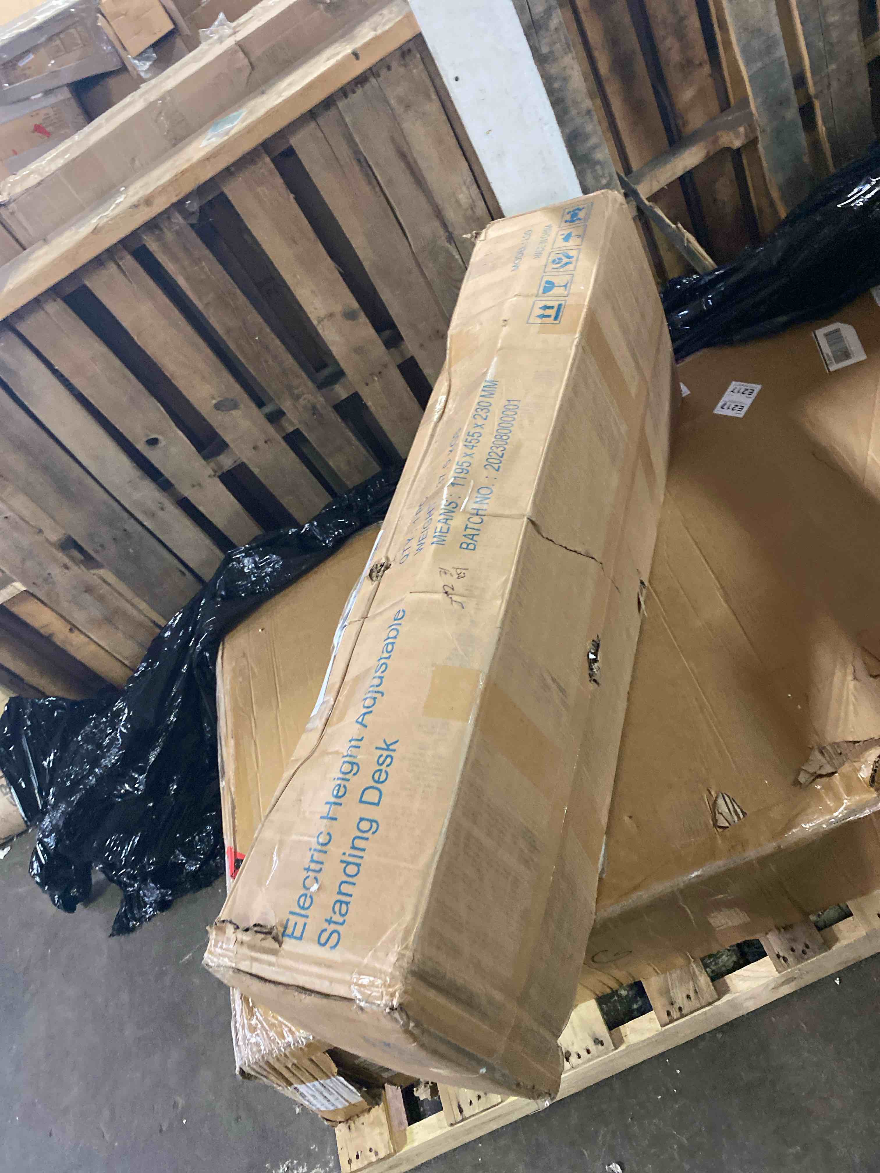 https://s3.amazonaws.com/lotting-images-prod/phillipi/RED6149711_1716307650832.jpeg