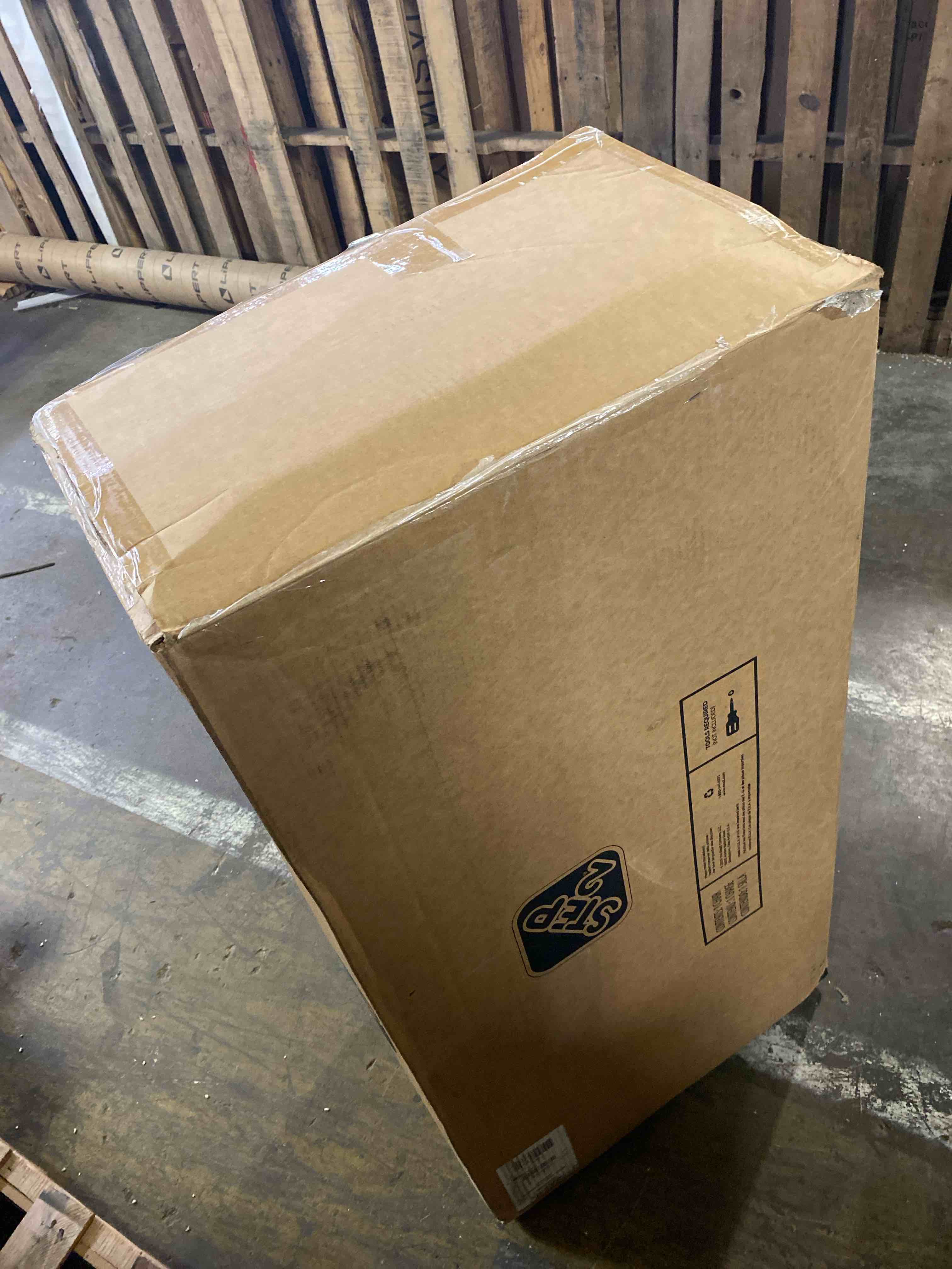 https://s3.amazonaws.com/lotting-images-prod/phillipi/RED6149720_1716311460686.jpeg