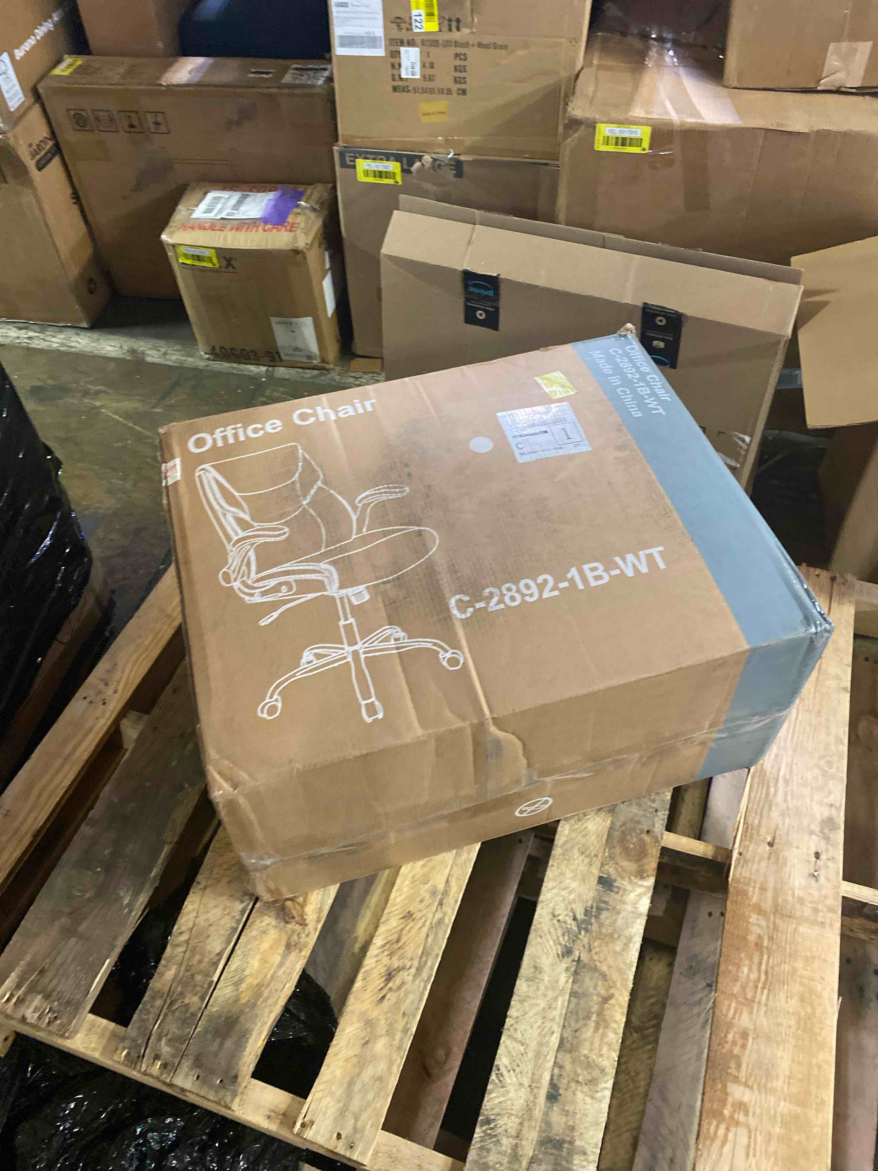 https://s3.amazonaws.com/lotting-images-prod/phillipi/RED6149749_1716319734588.jpeg