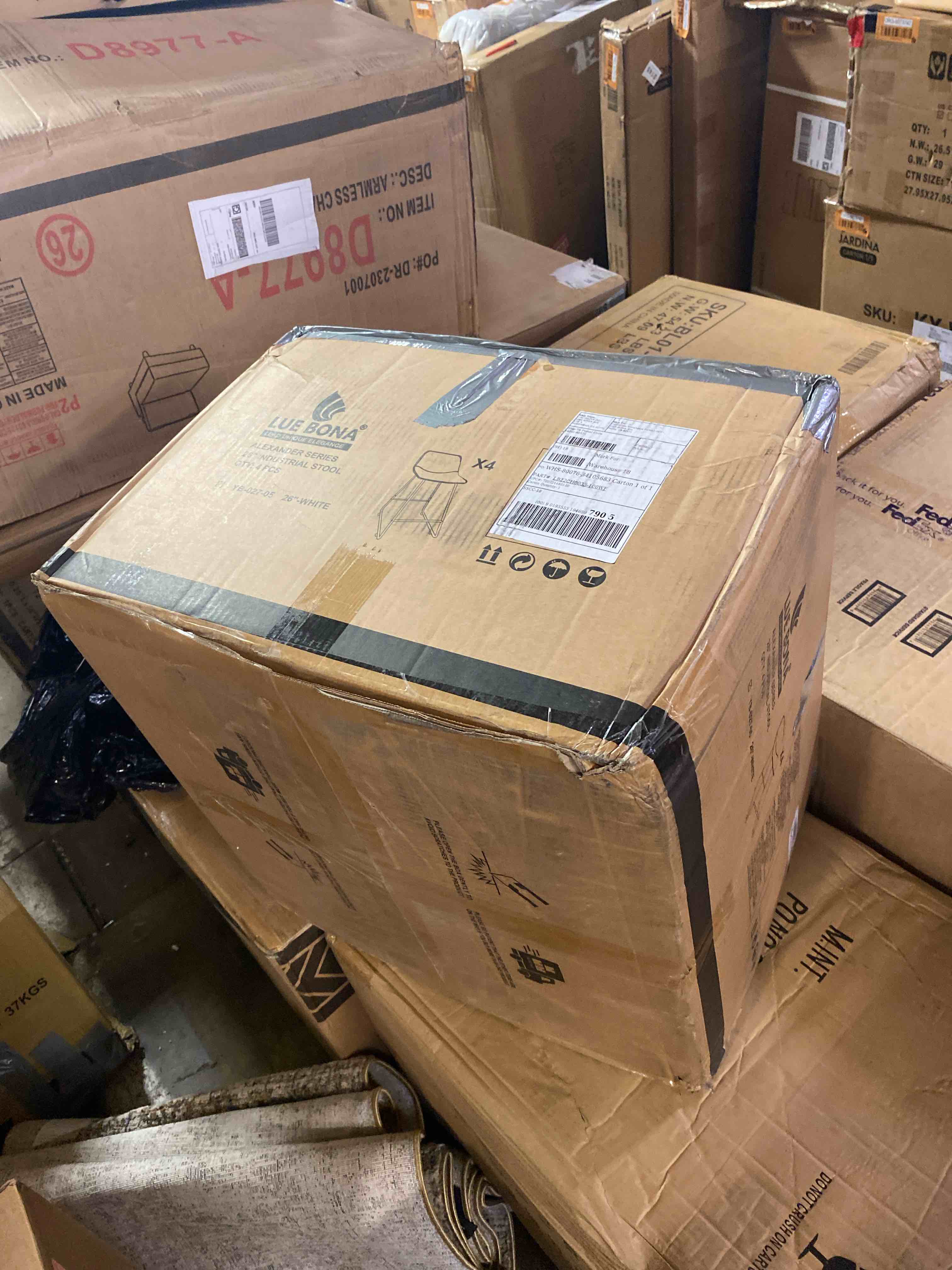 https://s3.amazonaws.com/lotting-images-prod/phillipi/RED6149758_1716322140182.jpeg