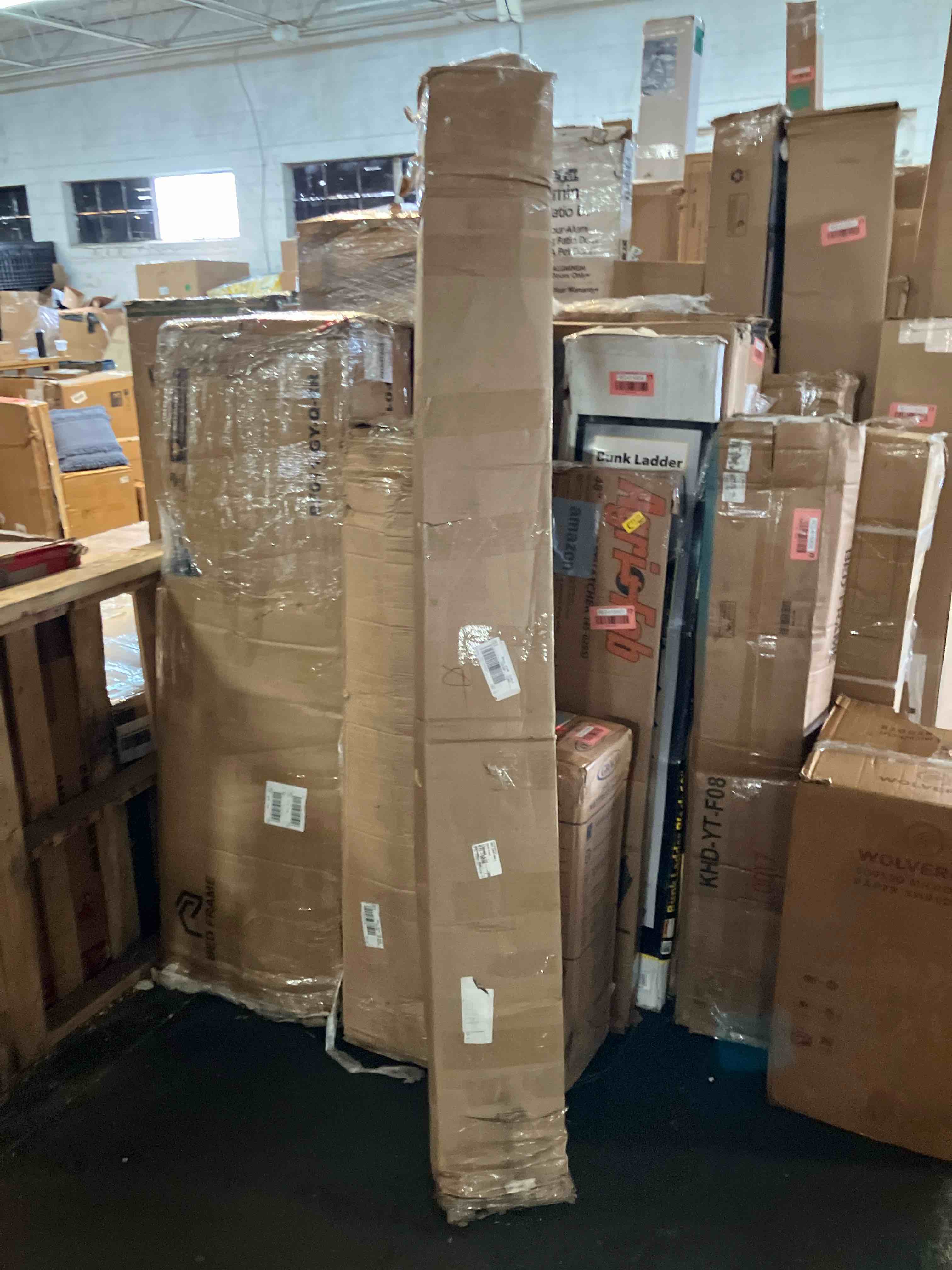 https://s3.amazonaws.com/lotting-images-prod/phillipi/RED6150841_1717438081923.jpeg