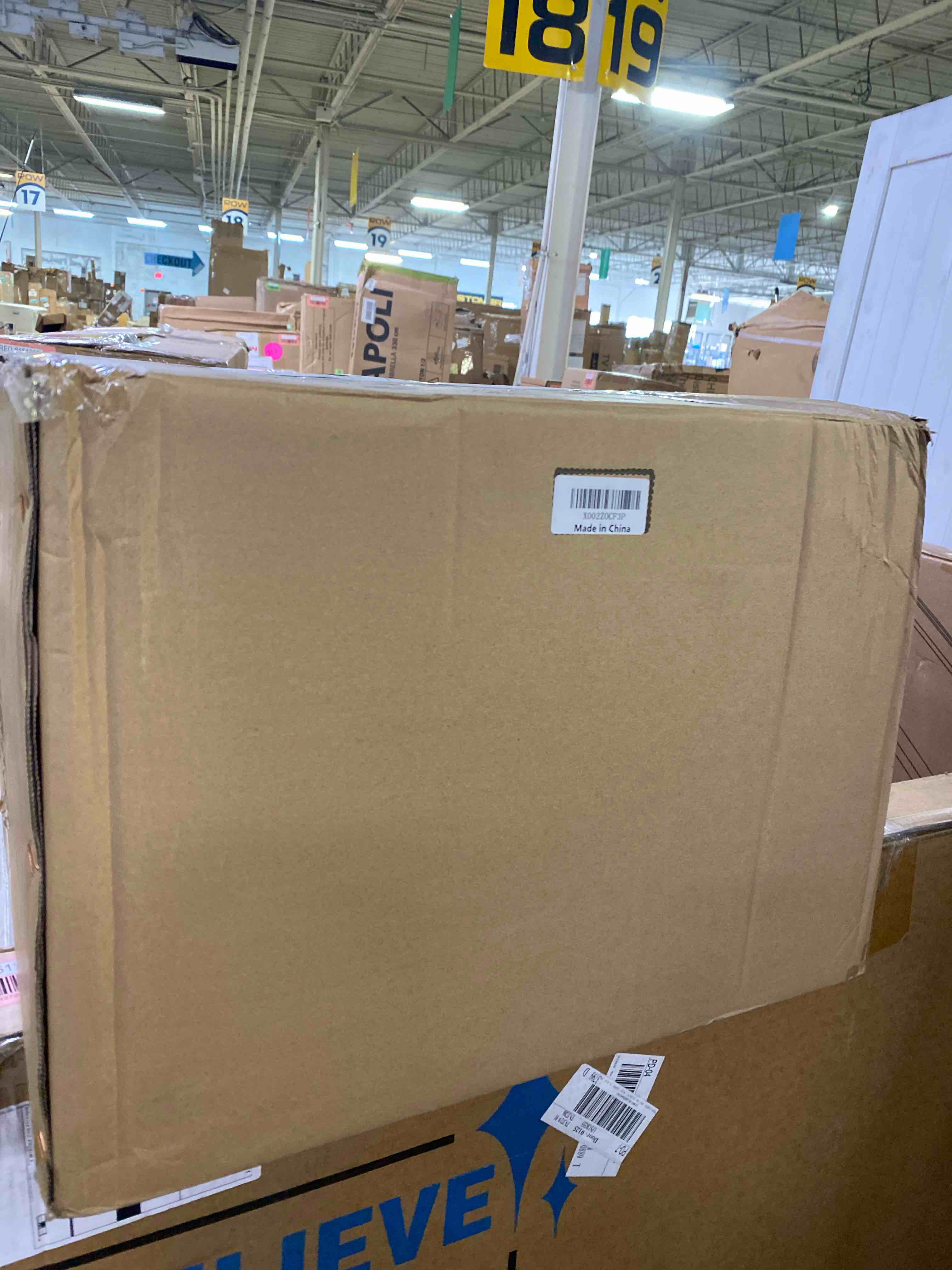 https://s3.amazonaws.com/lotting-images-prod/phillipi/RED6151273_1717787719882.jpeg