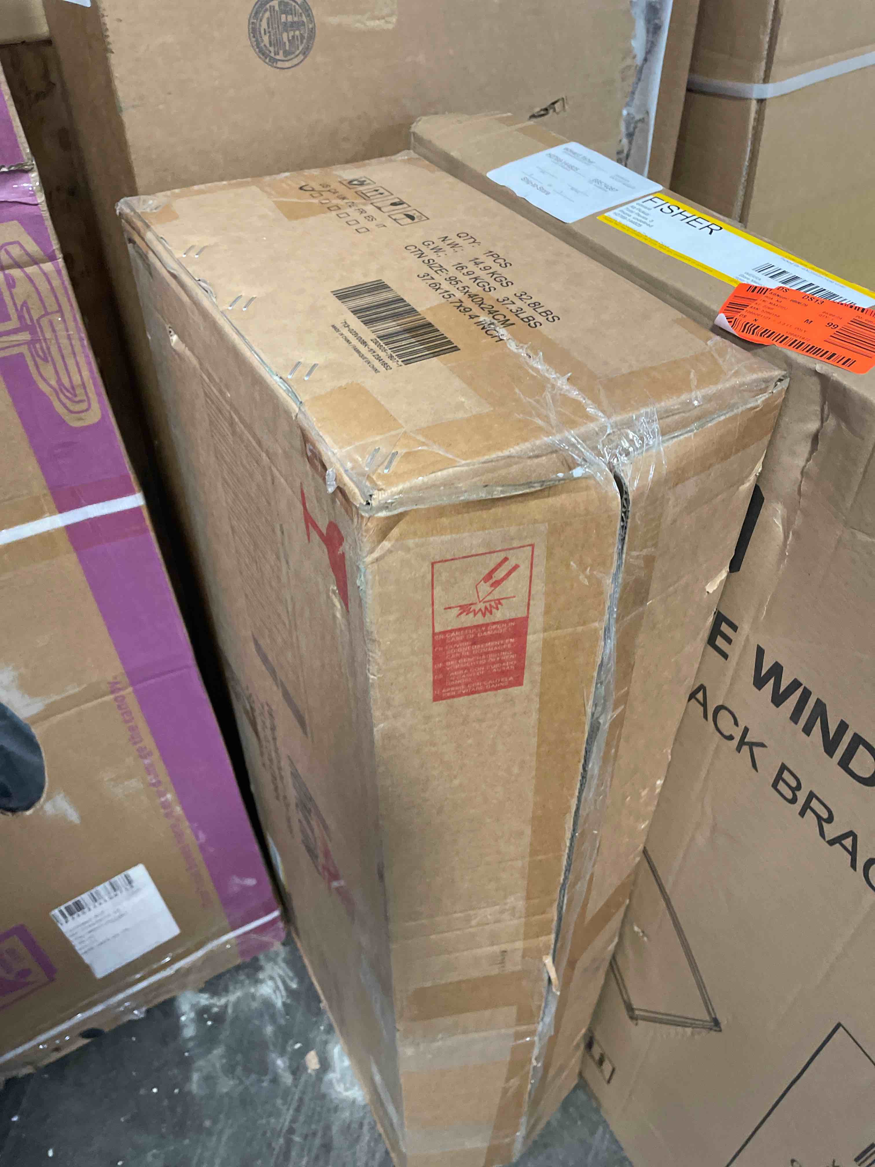 https://s3.amazonaws.com/lotting-images-prod/phillipi/RED6151323_1717788797534.jpeg