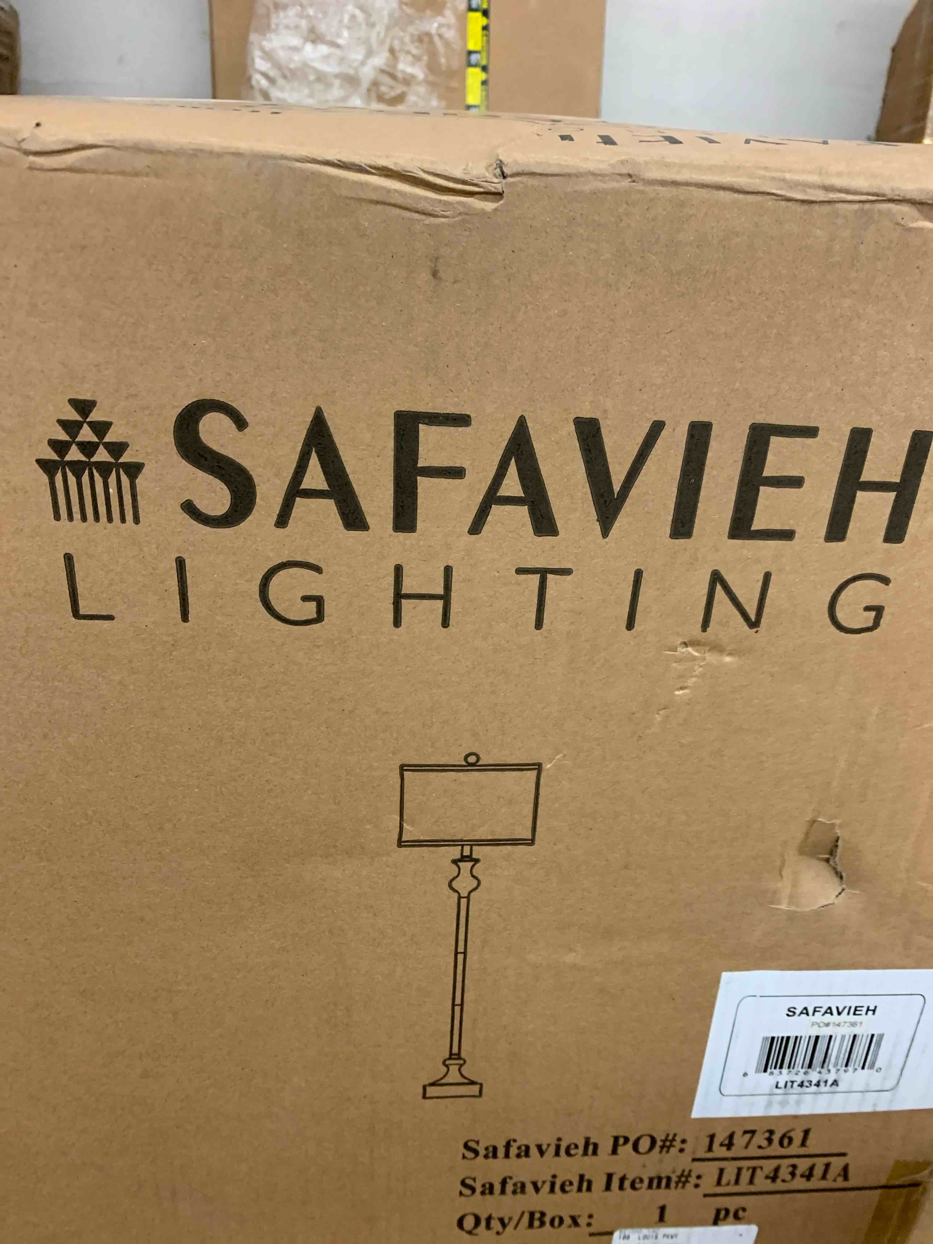 https://s3.amazonaws.com/lotting-images-prod/phillipi/RED6536479_1734022576852.jpeg