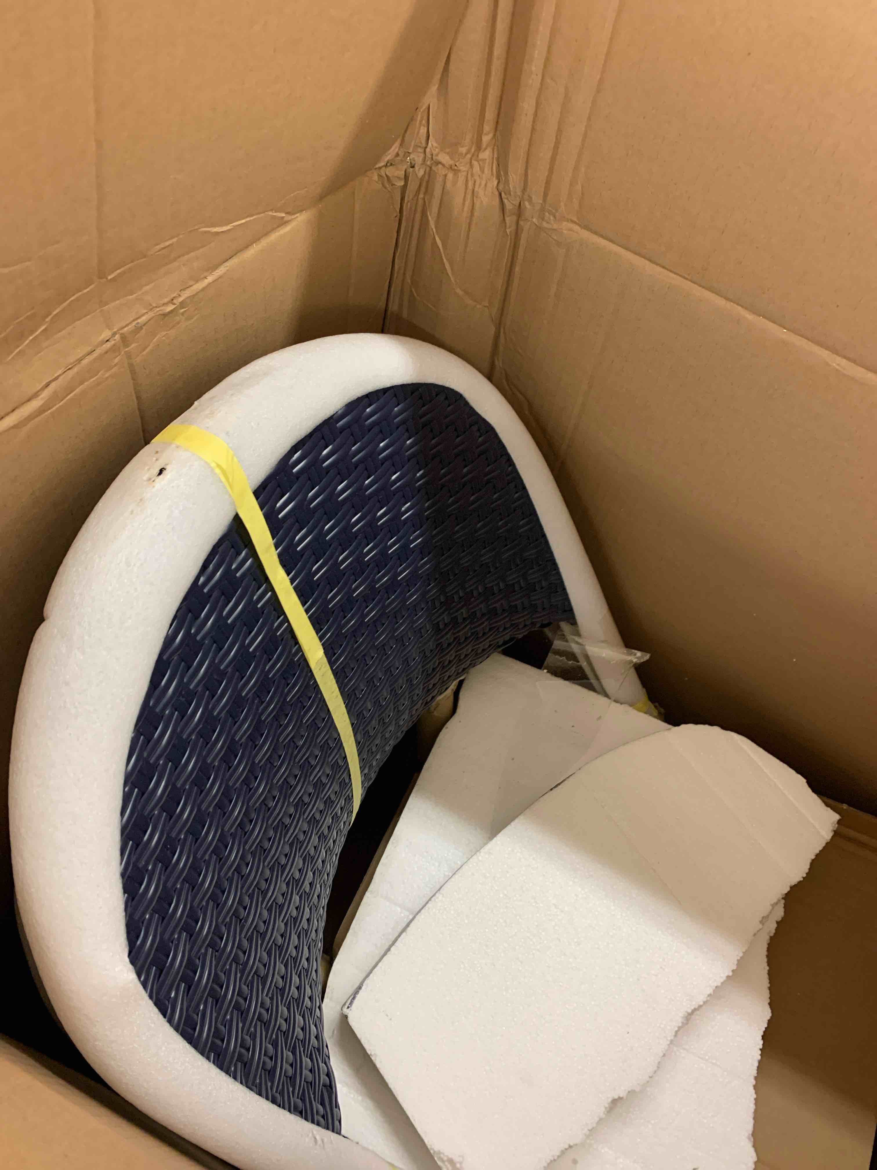 https://s3.amazonaws.com/lotting-images-prod/phillipi/RED6536516_1734029133192.jpeg