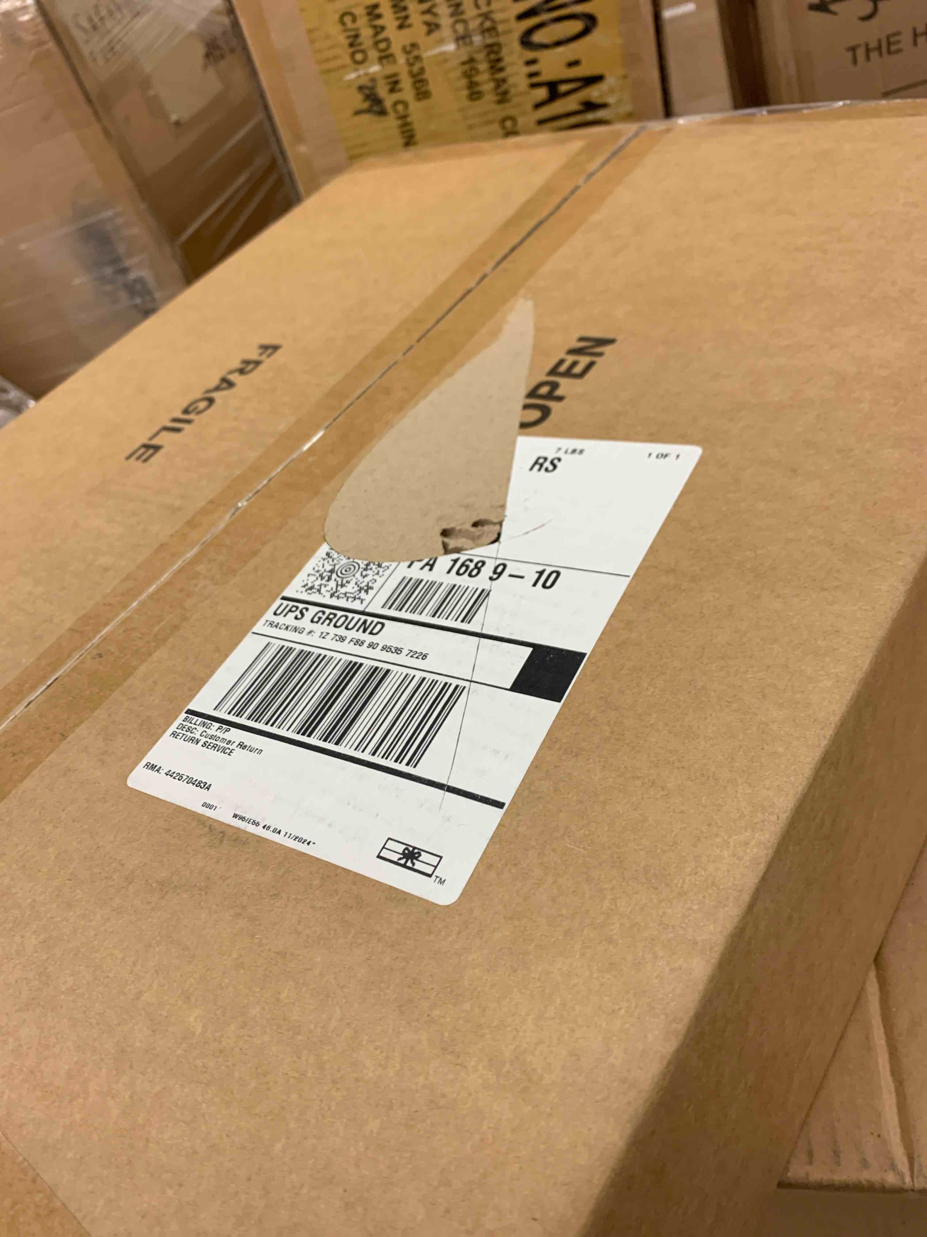 https://s3.amazonaws.com/lotting-images-prod/phillipi/RED6536517_1734029283205.jpeg