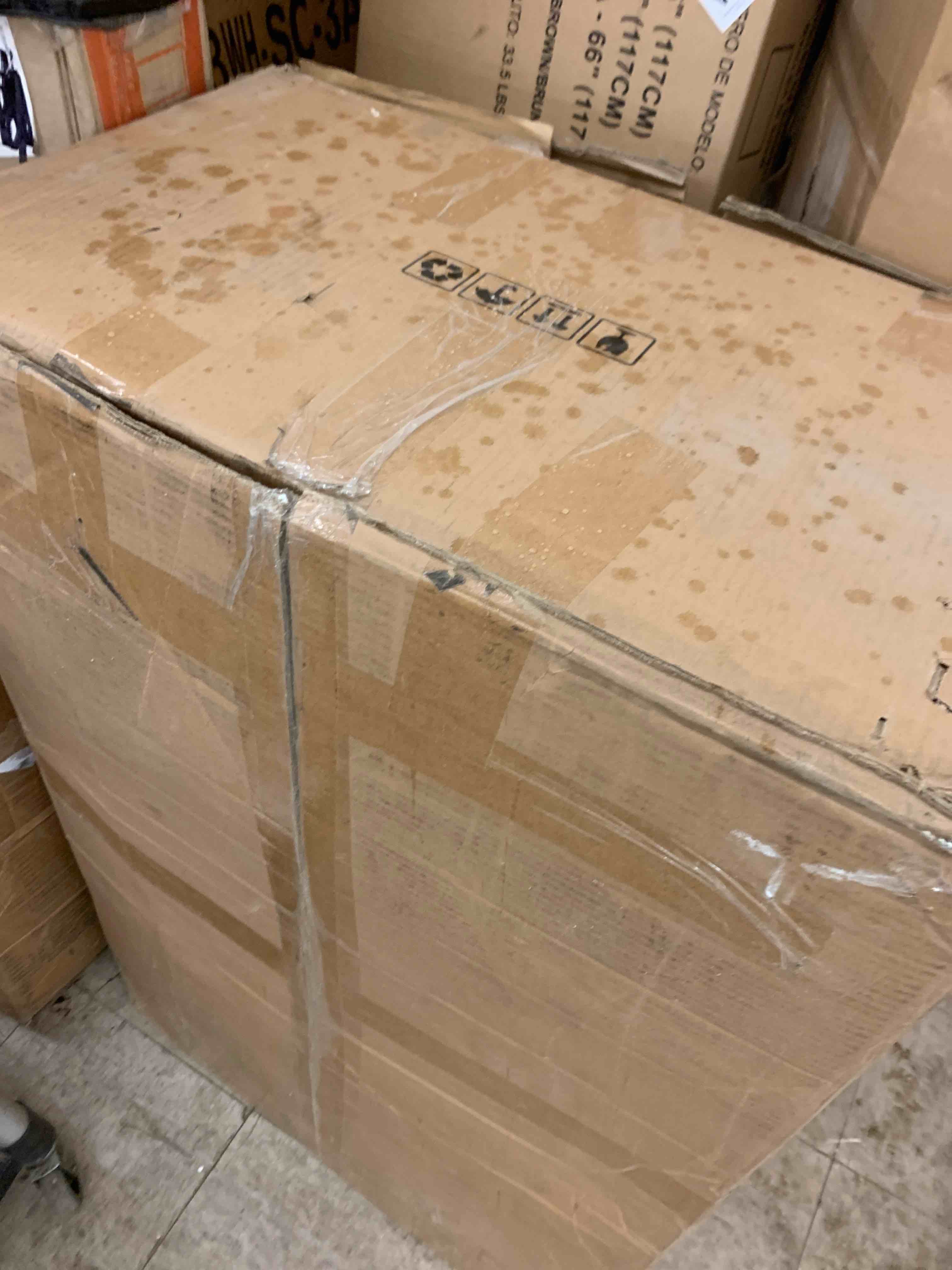 https://s3.amazonaws.com/lotting-images-prod/phillipi/RED6536604_1734368812241.jpeg