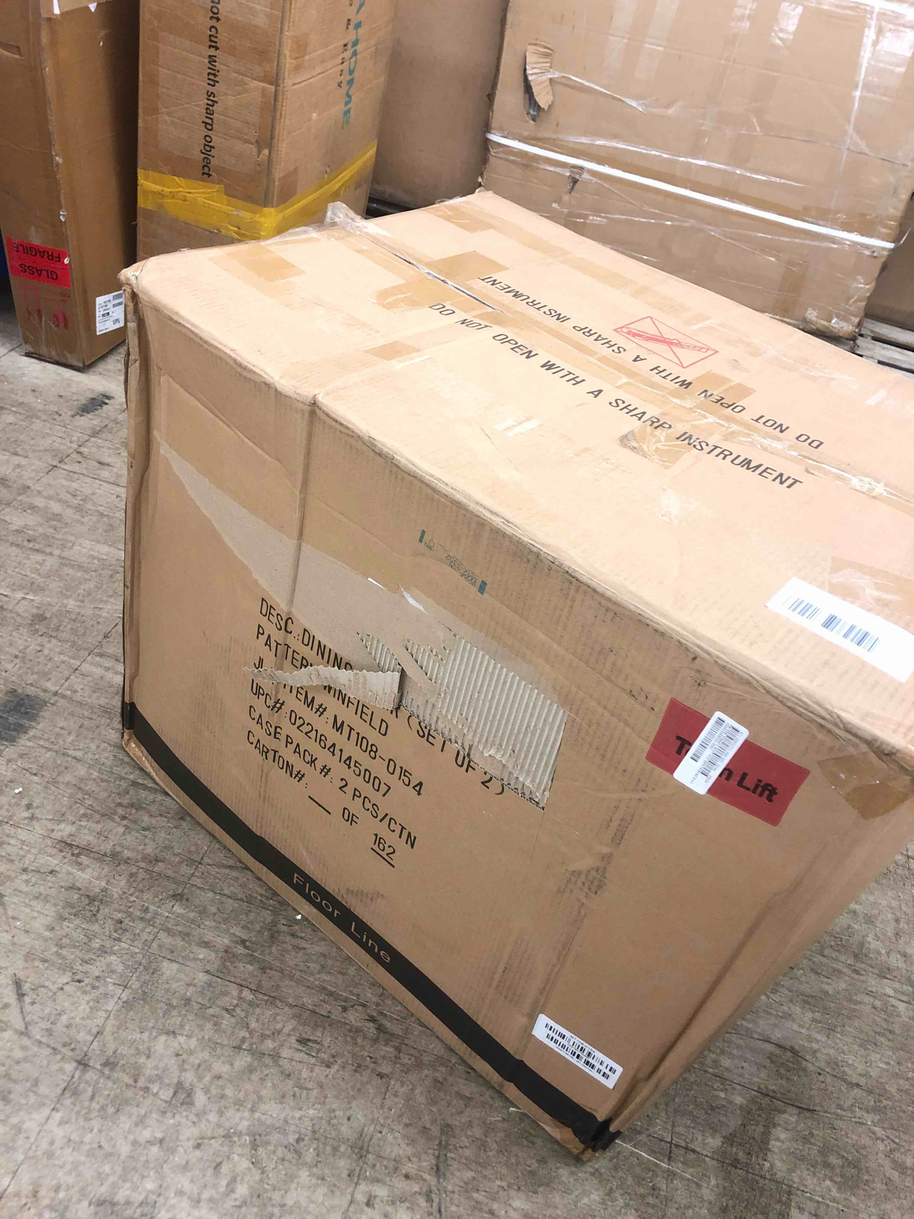 https://s3.amazonaws.com/lotting-images-prod/phillipi/RED6536610_1734369447282.jpeg