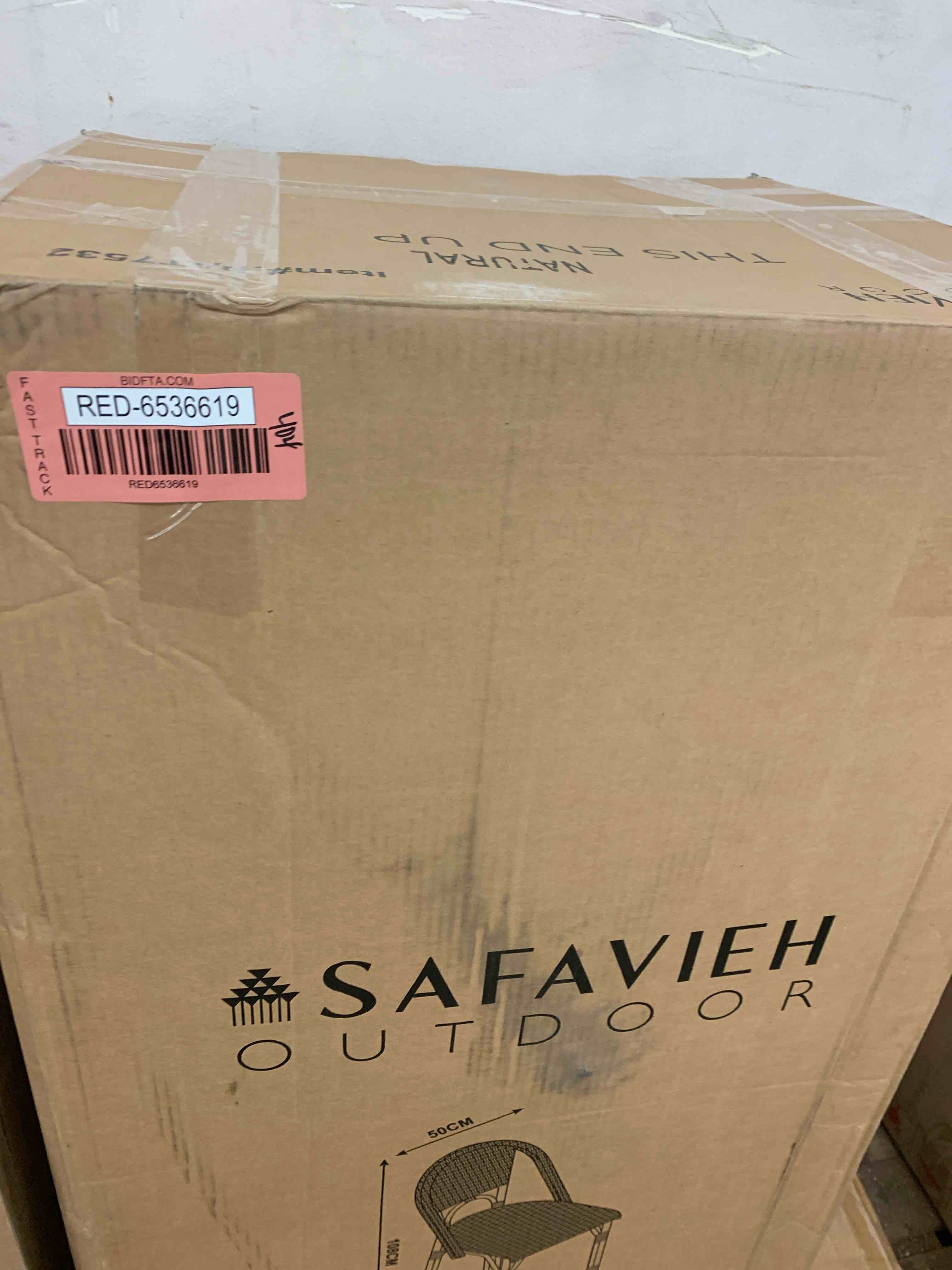 https://s3.amazonaws.com/lotting-images-prod/phillipi/RED6536619_1734370225271.jpeg