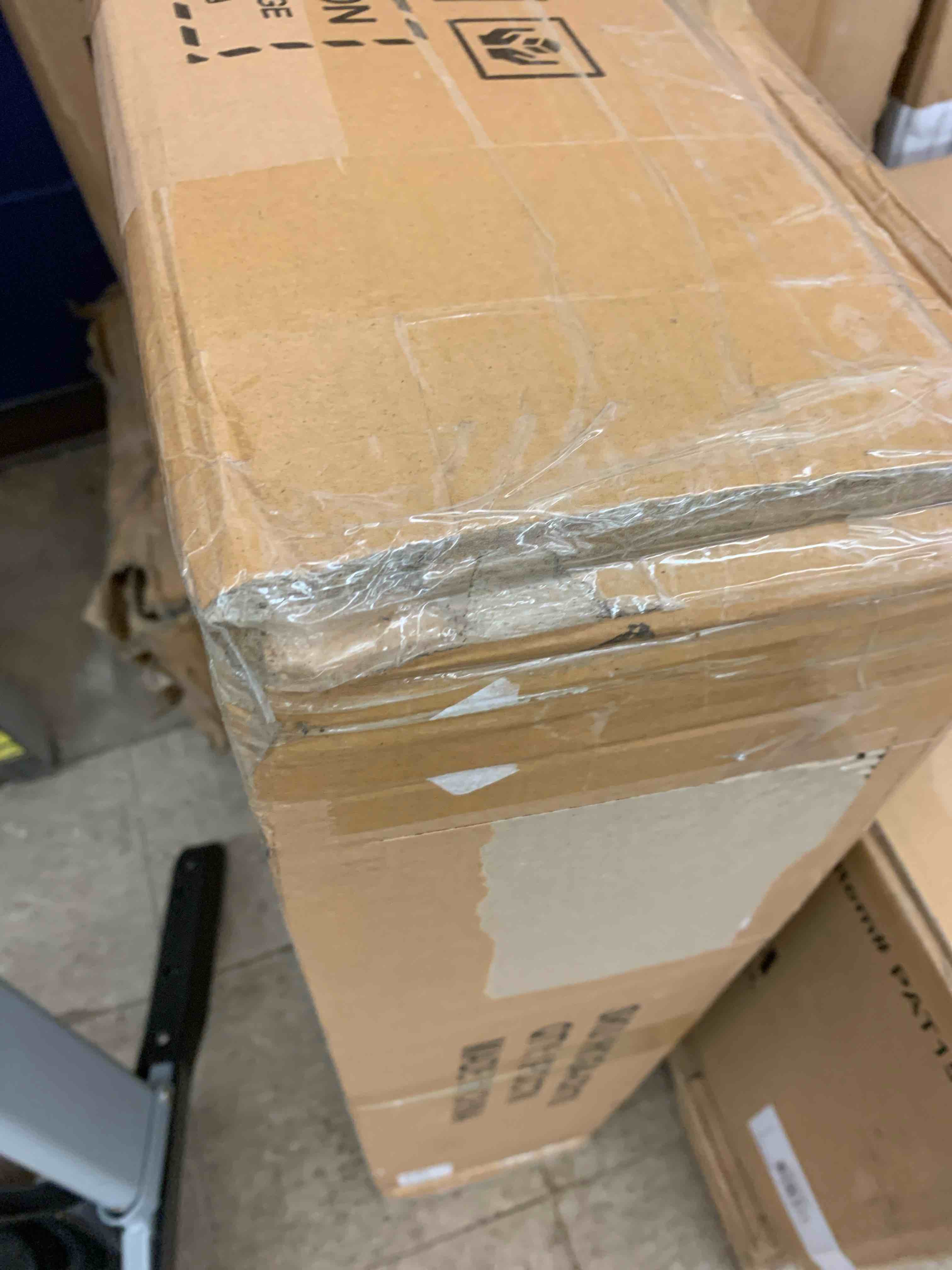 https://s3.amazonaws.com/lotting-images-prod/phillipi/RED6536621_1734370297775.jpeg