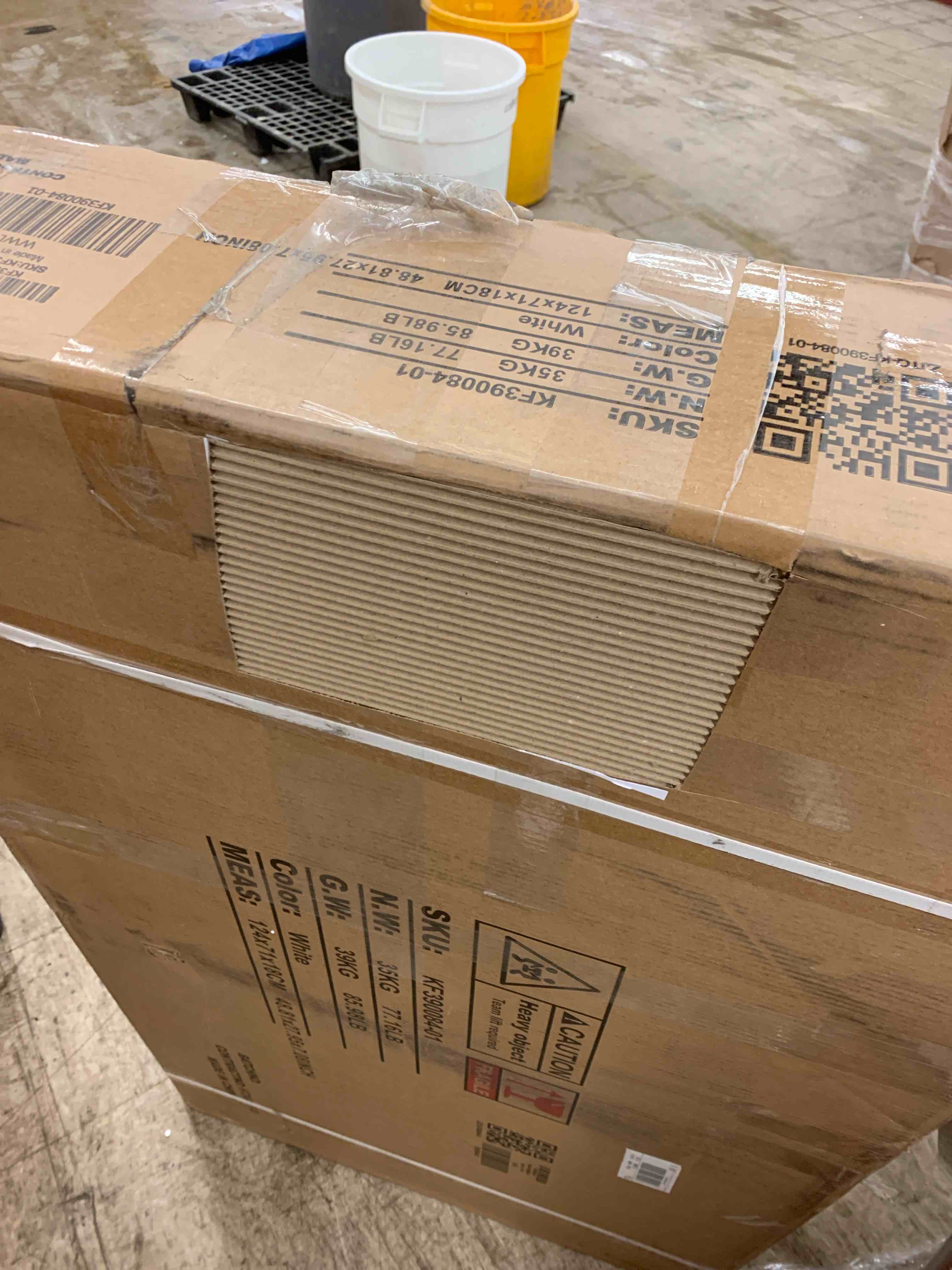 https://s3.amazonaws.com/lotting-images-prod/phillipi/RED6536628_1734370740761.jpeg