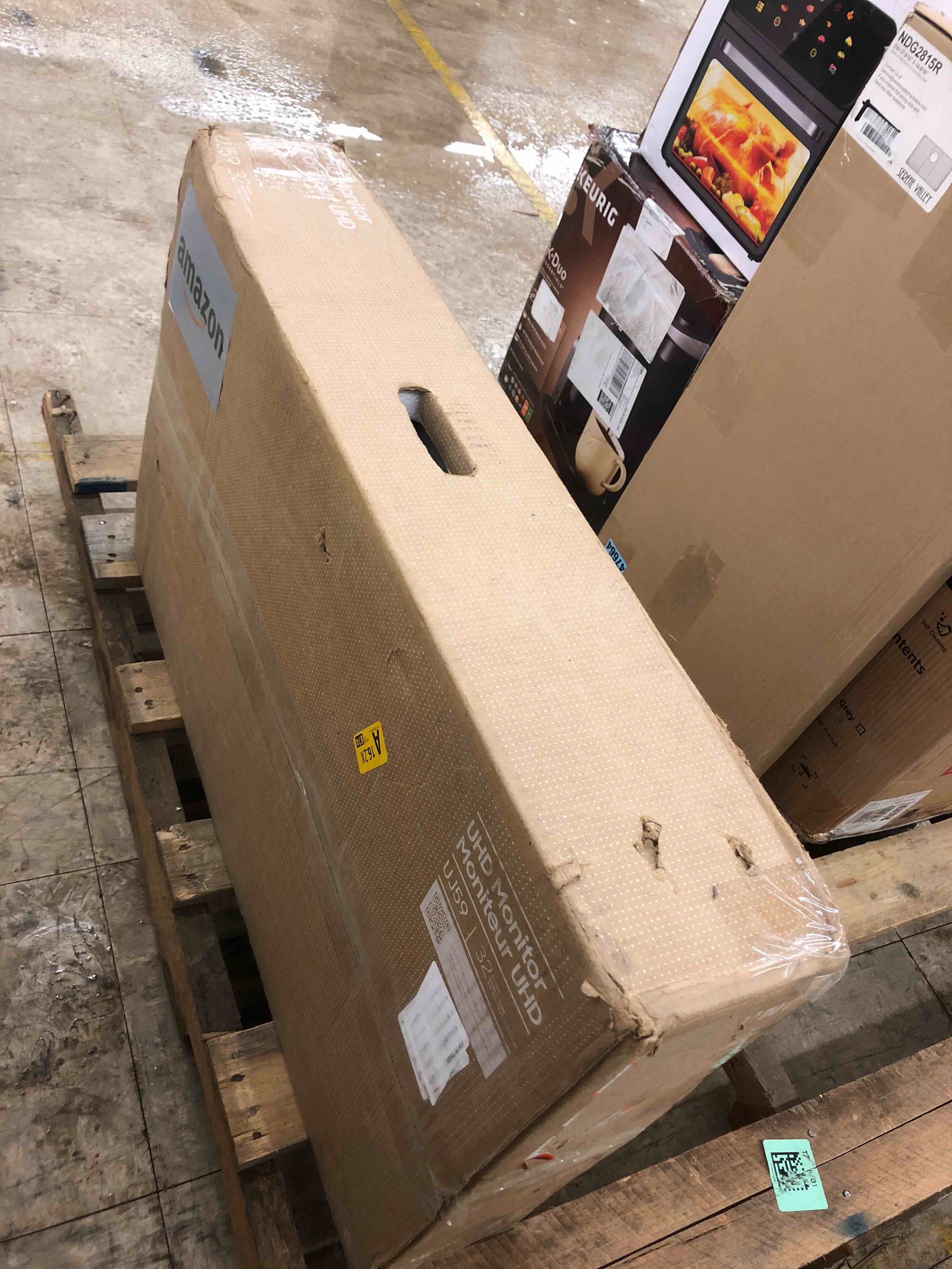 https://s3.amazonaws.com/lotting-images-prod/phillipi/RED6536707_1734539517446.jpeg