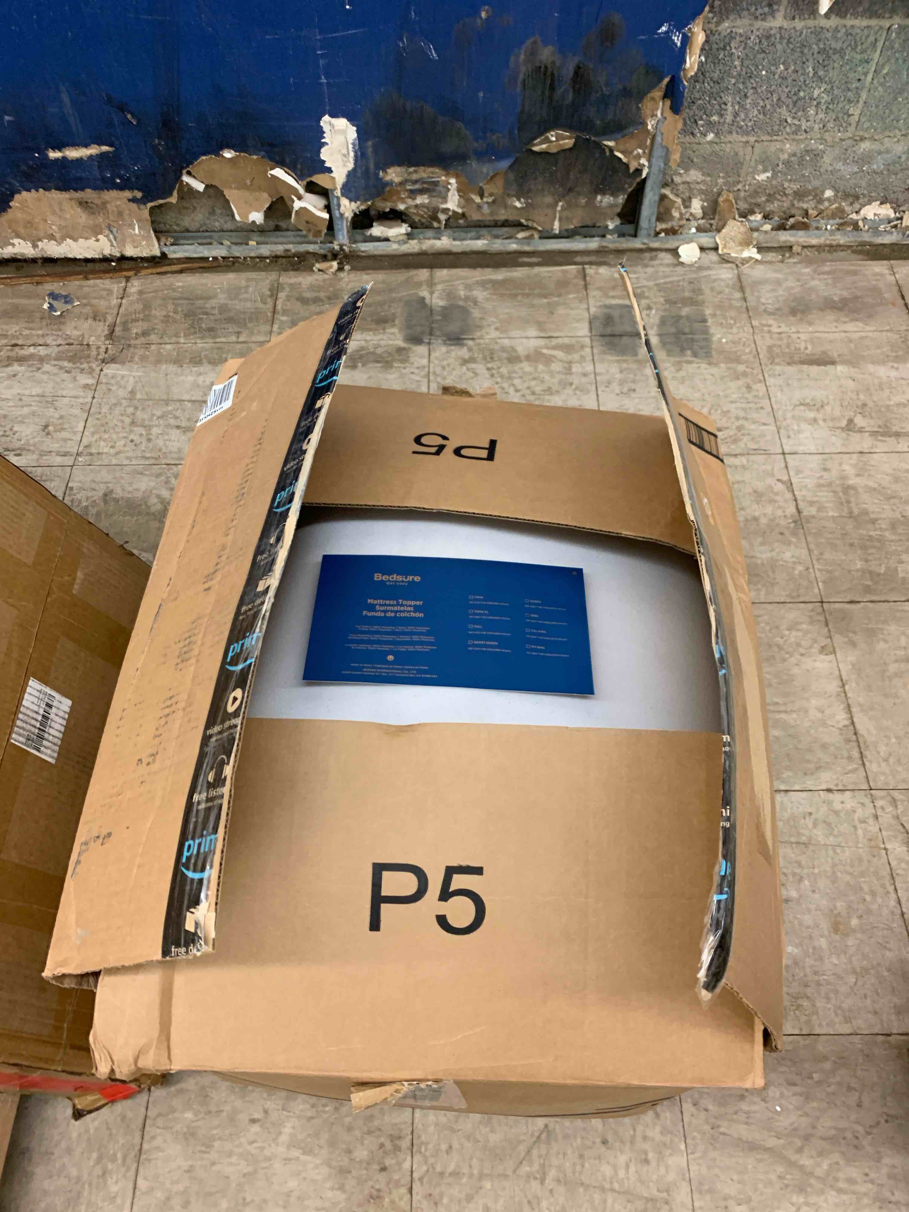 https://s3.amazonaws.com/lotting-images-prod/phillipi/RED6536711_1734540115748.jpeg
