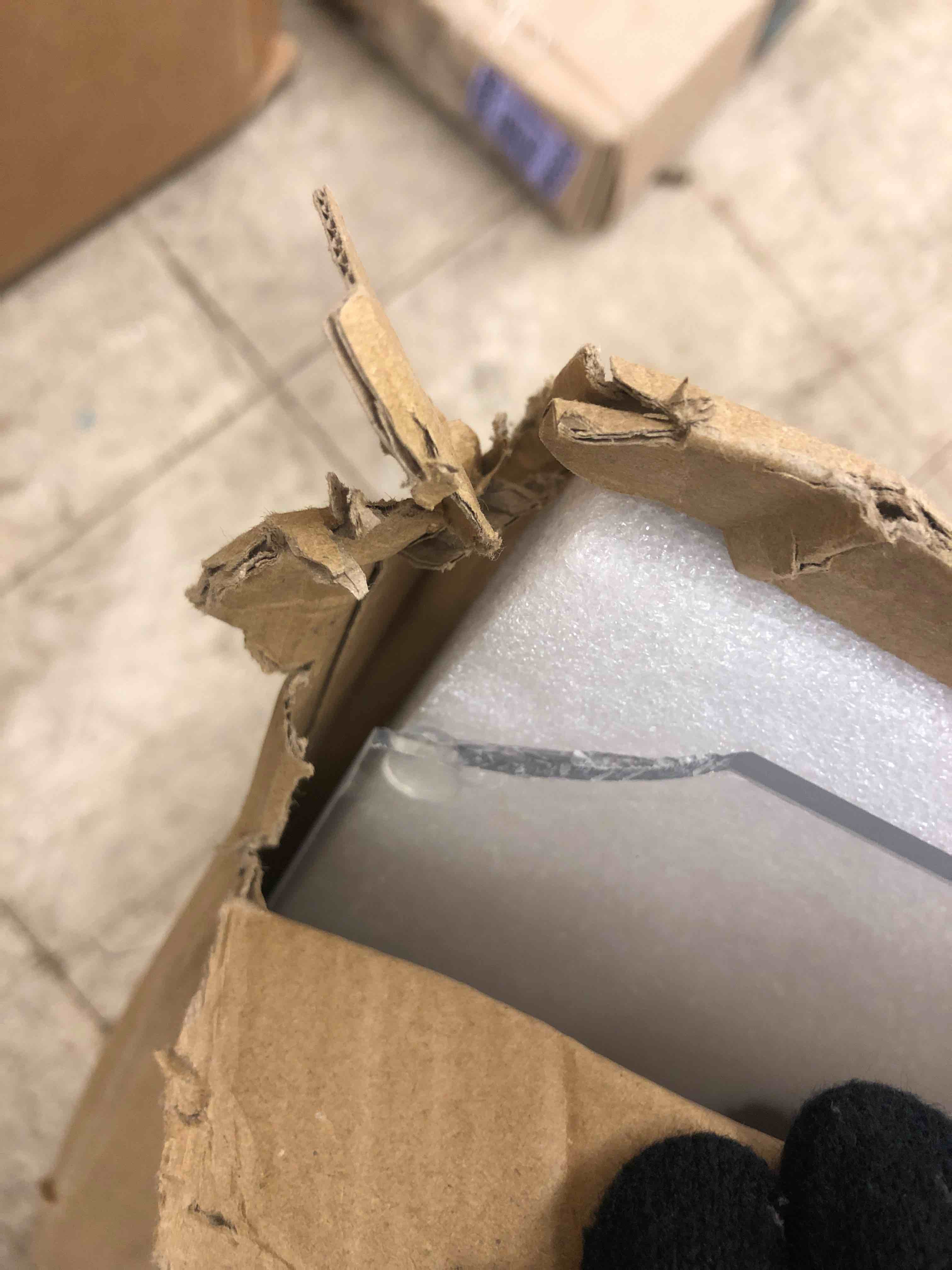 https://s3.amazonaws.com/lotting-images-prod/phillipi/RED6536733_1734542117691.jpeg