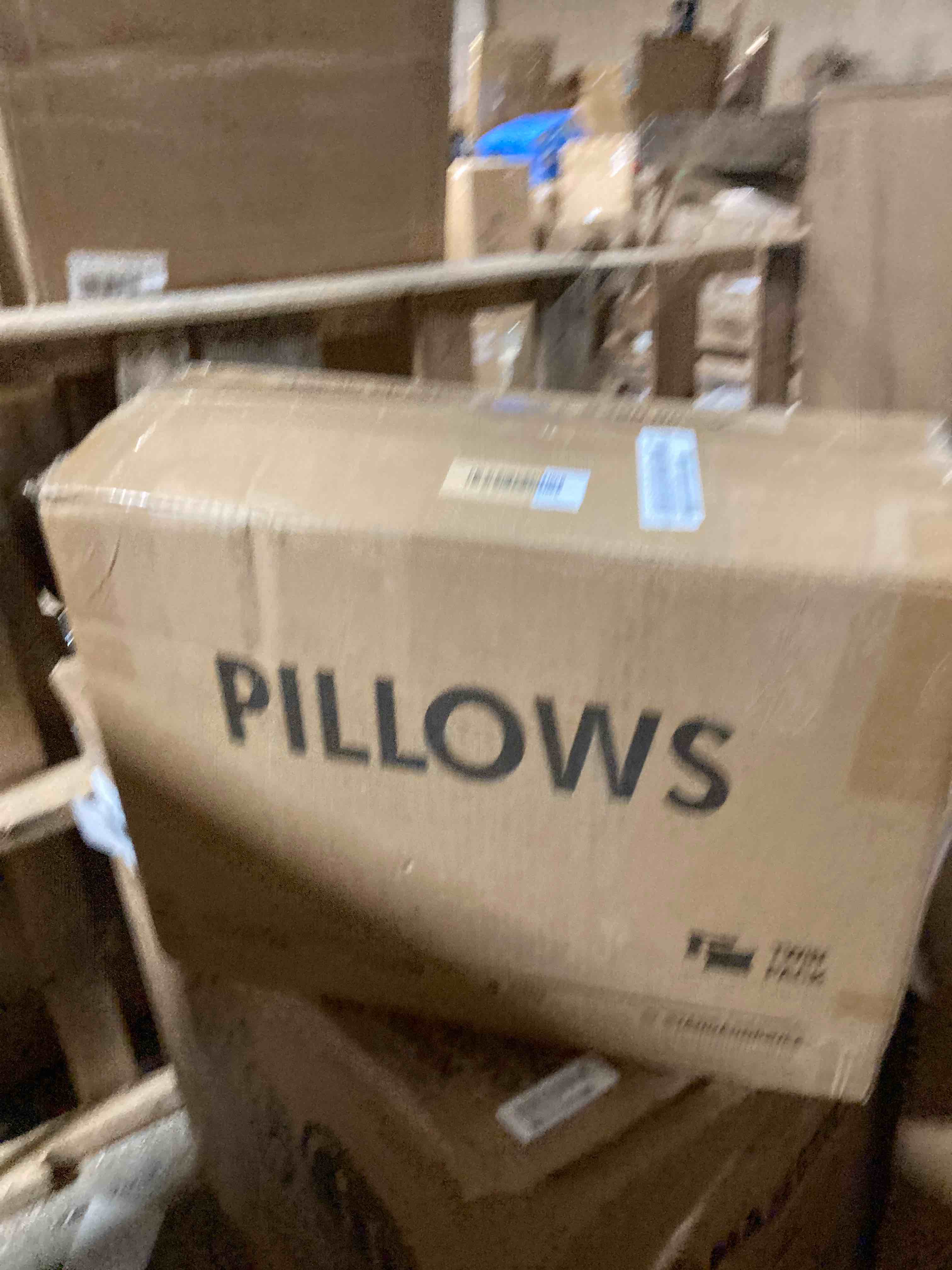 https://s3.amazonaws.com/lotting-images-prod/phillipi/RED6537466_1728494135131.jpeg