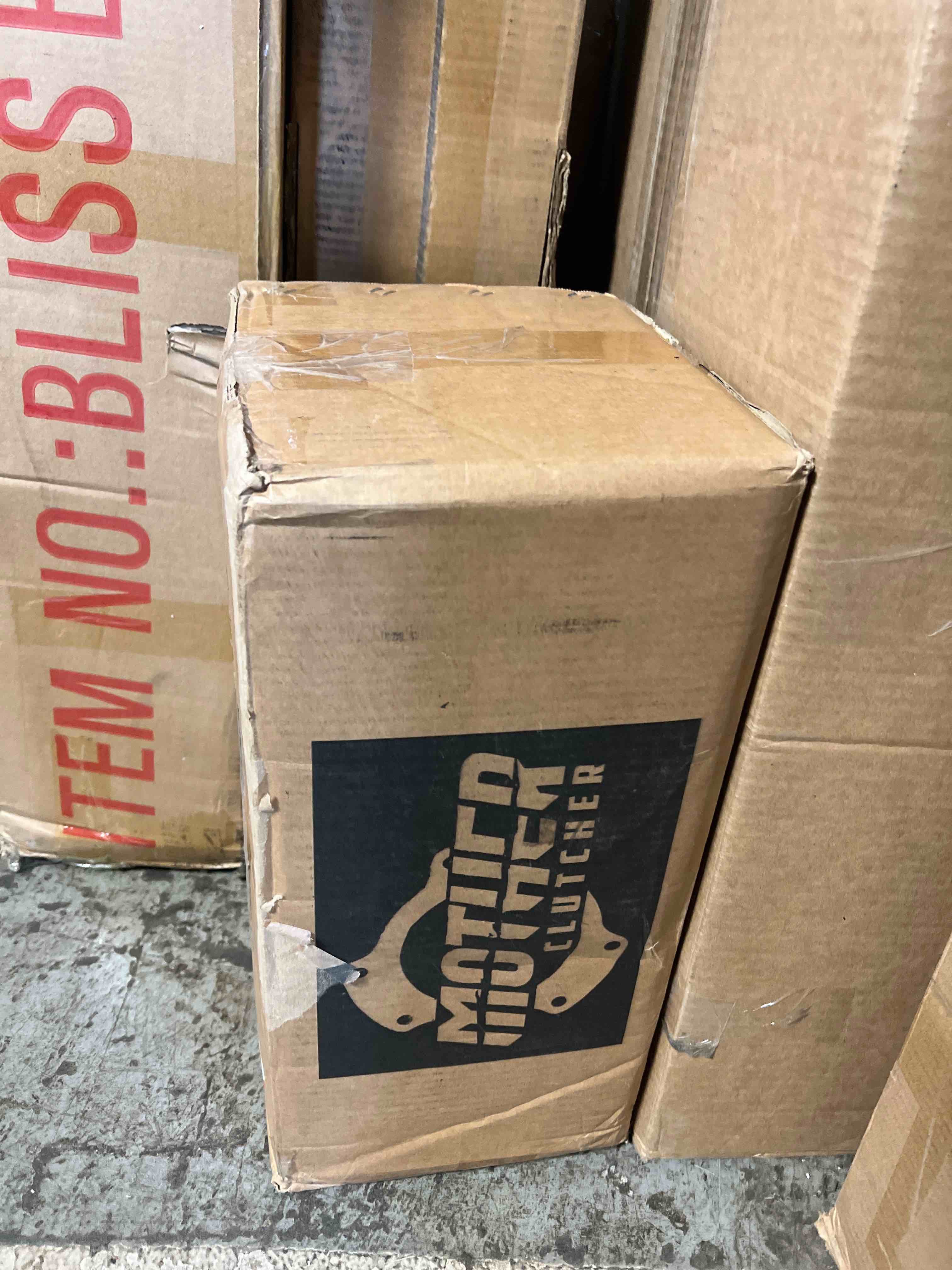 https://s3.amazonaws.com/lotting-images-prod/phillipi/RED6537717_1728933700499.jpeg